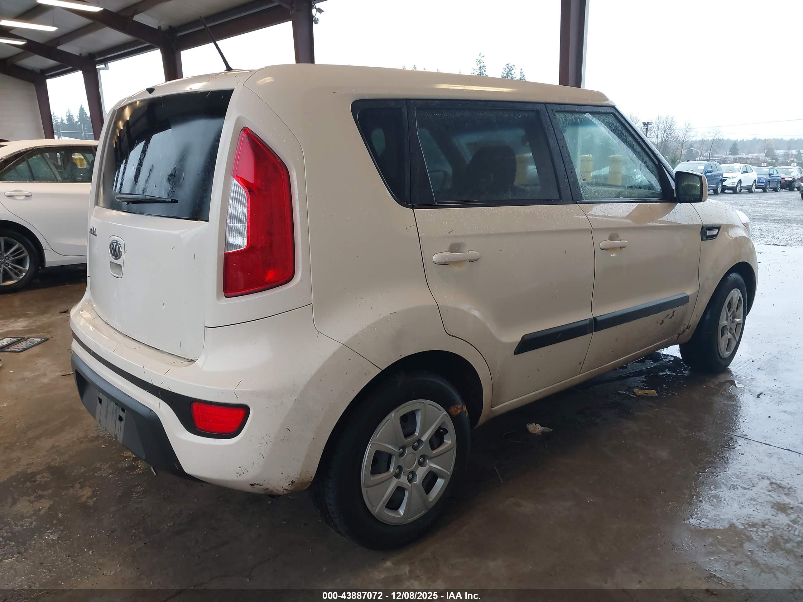 KIA SOUL image 4