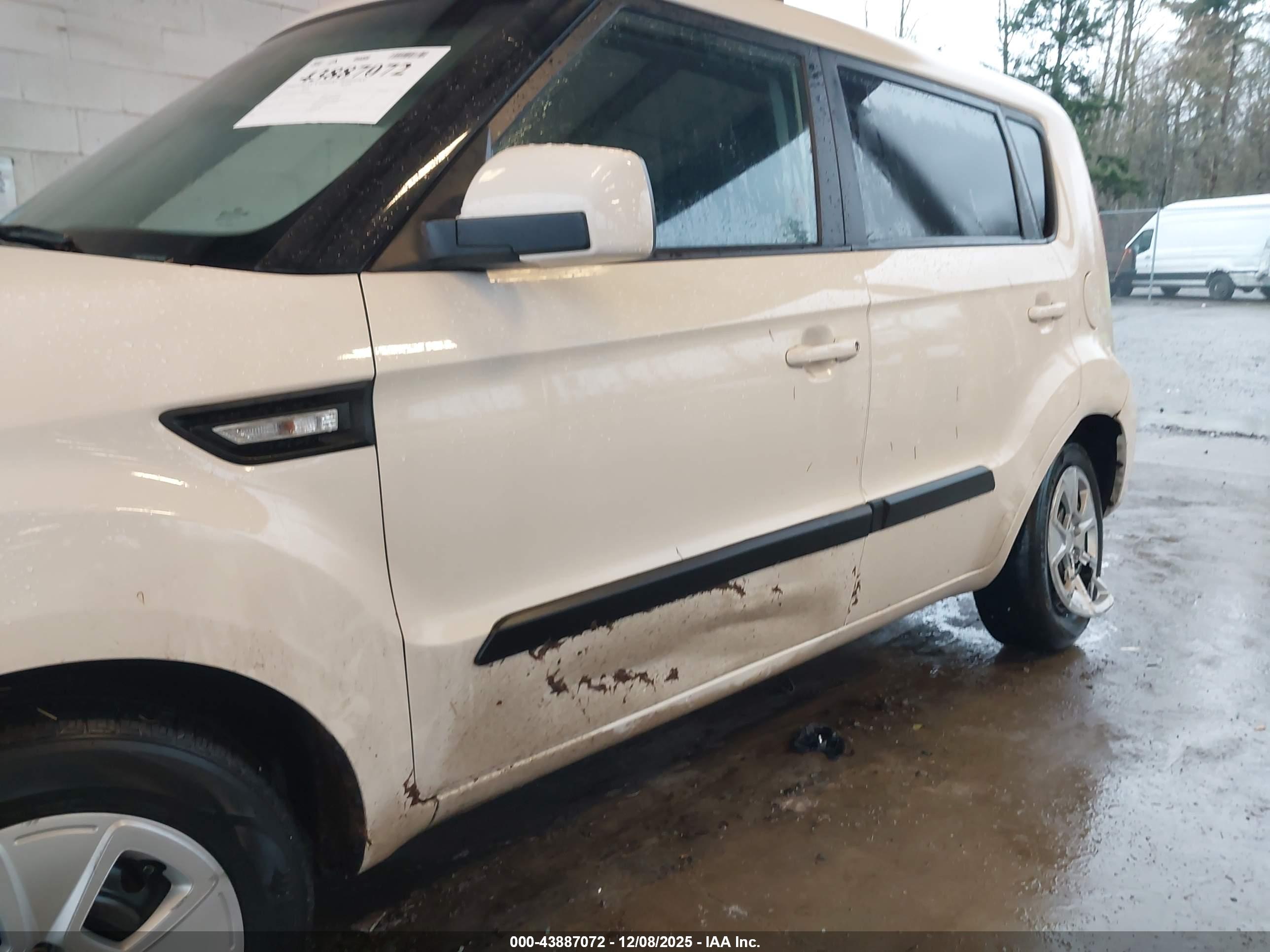 KIA SOUL image 6