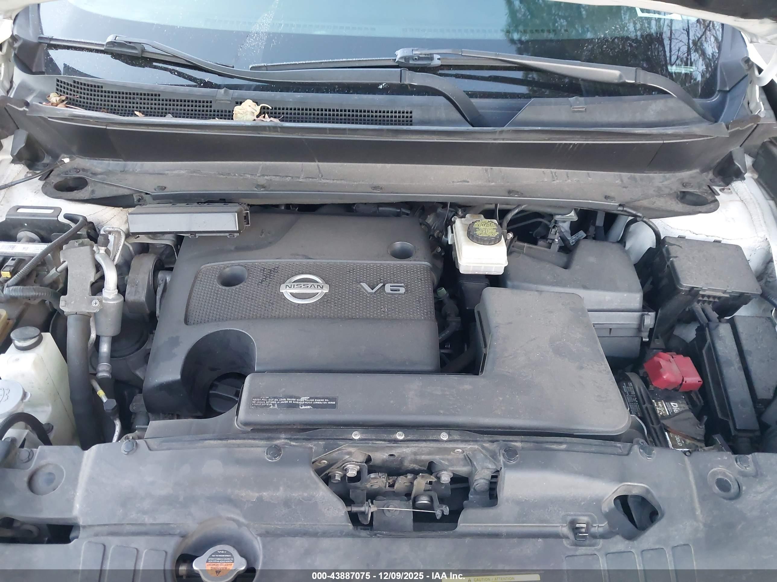 NISSAN PATHFINDER image 10