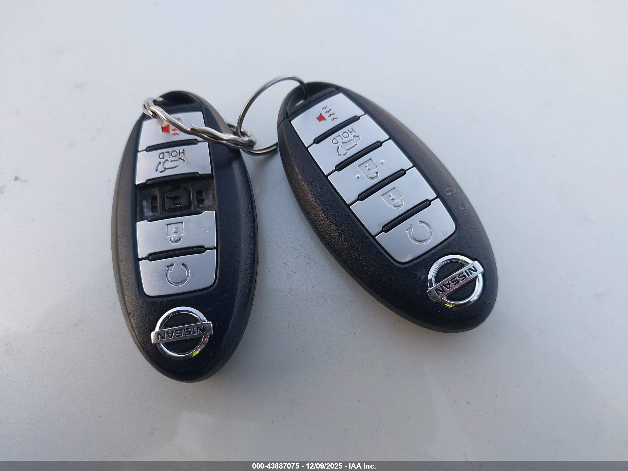NISSAN PATHFINDER image 11
