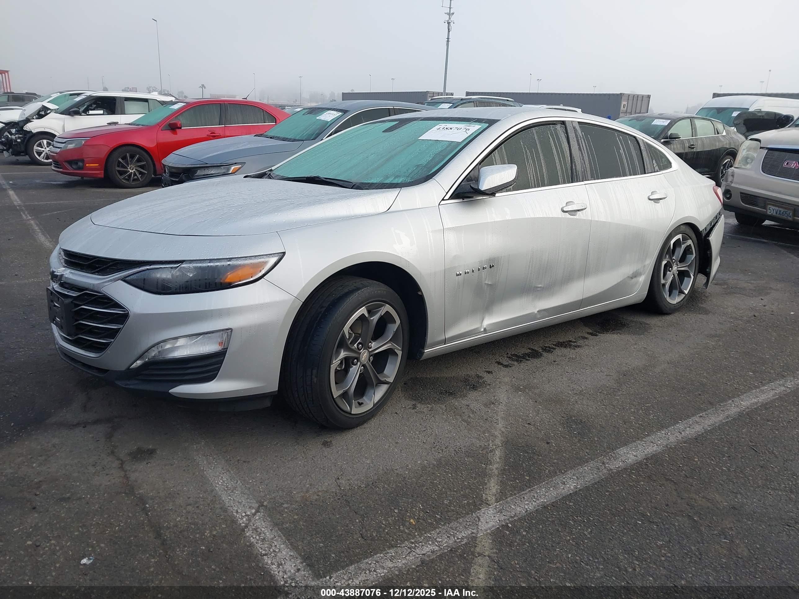 CHEVROLET MALIBU image 2