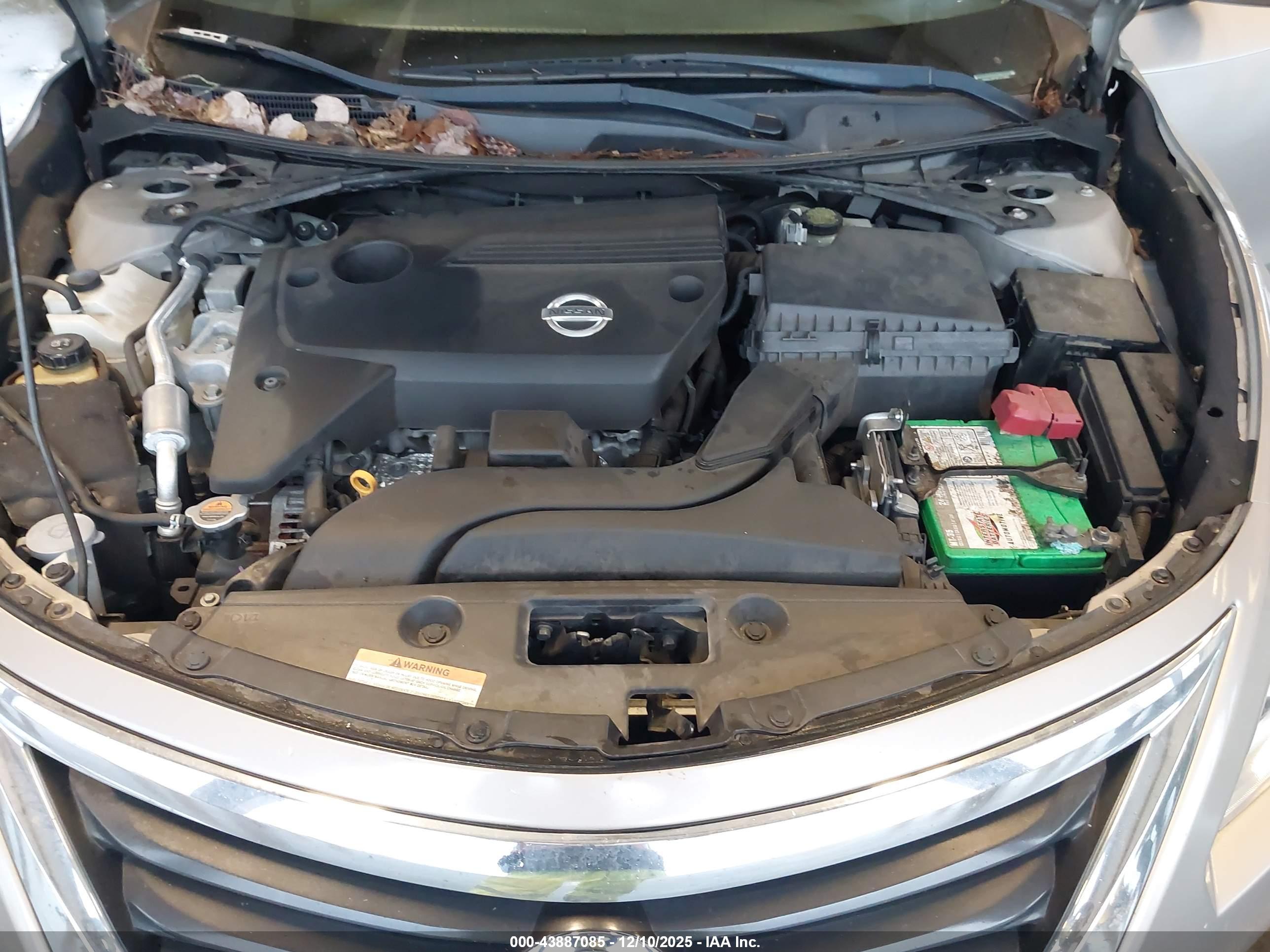 NISSAN ALTIMA image 10