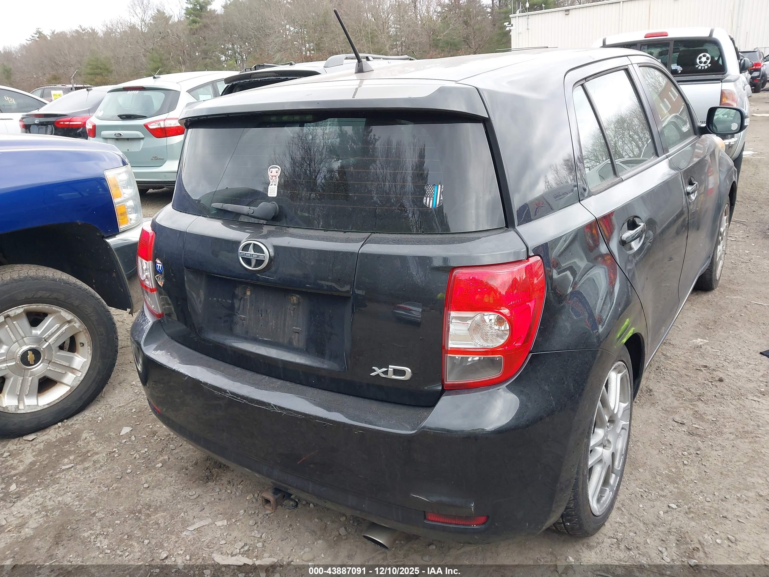 SCION XD image 4