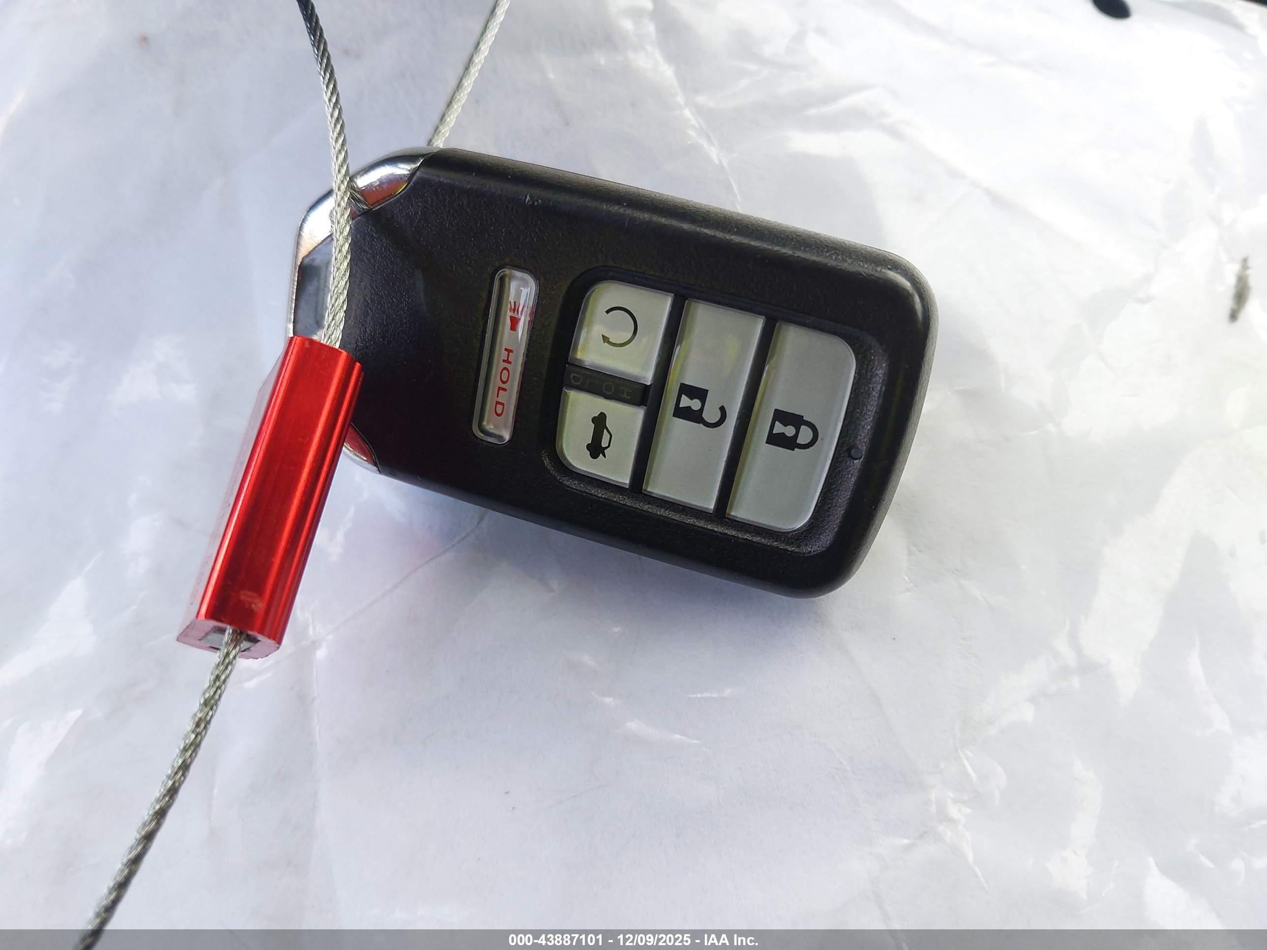 HONDA CIVIC image 11