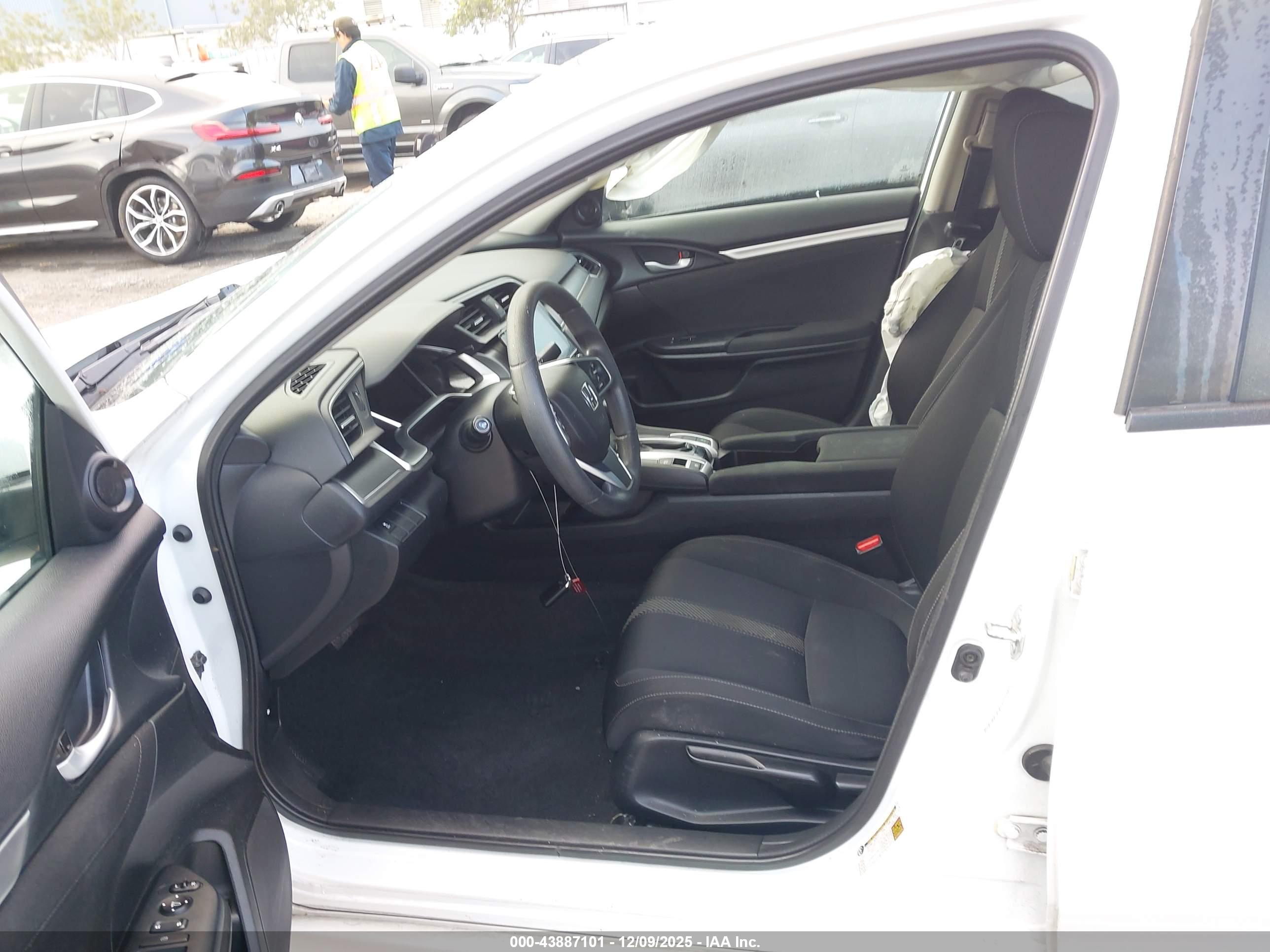 HONDA CIVIC image 5