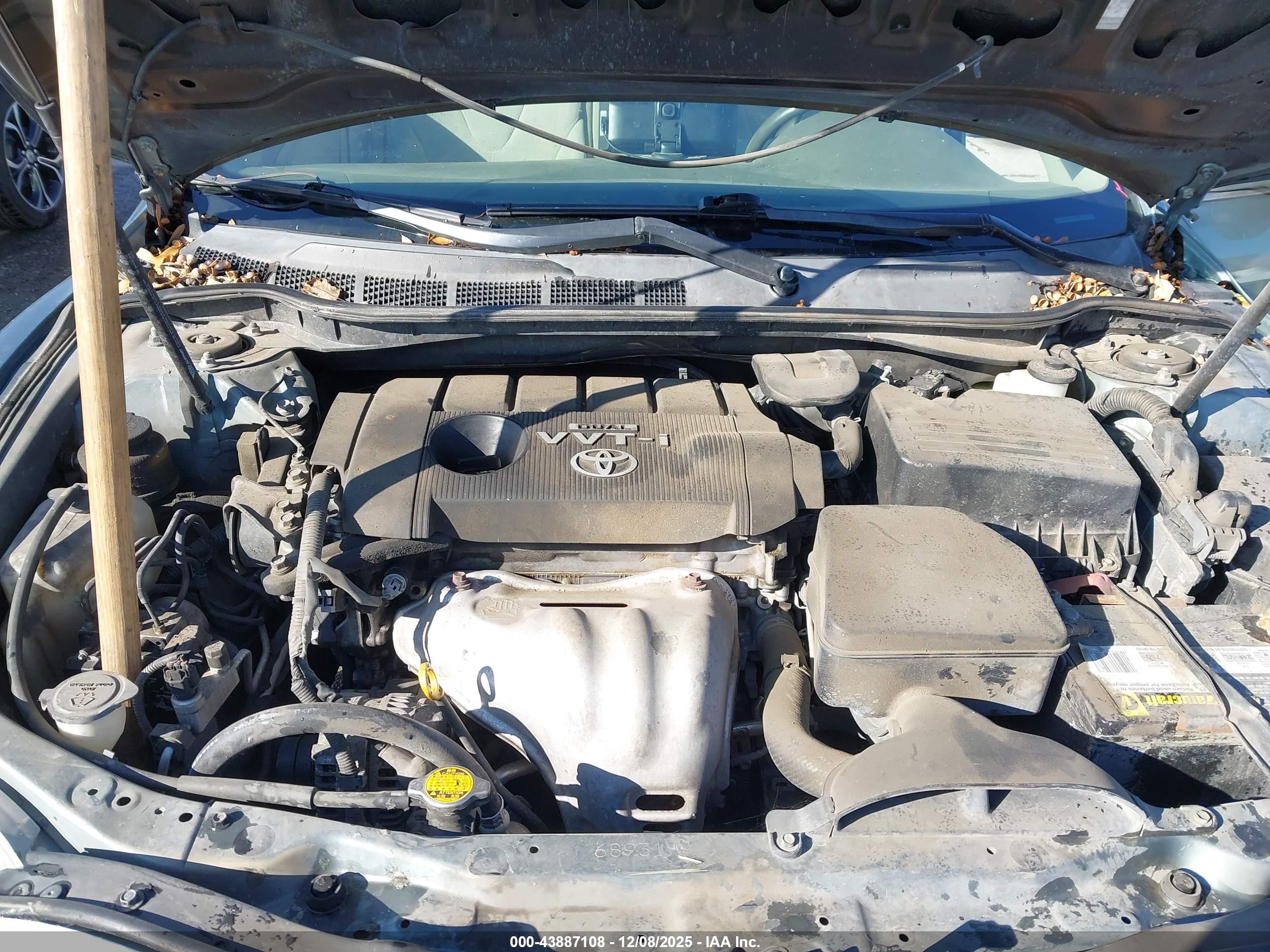 TOYOTA CAMRY image 10
