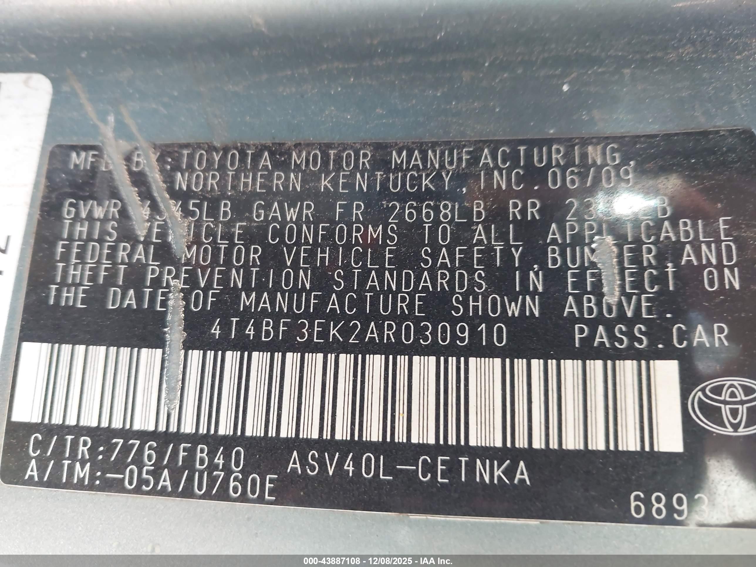 TOYOTA CAMRY image 9