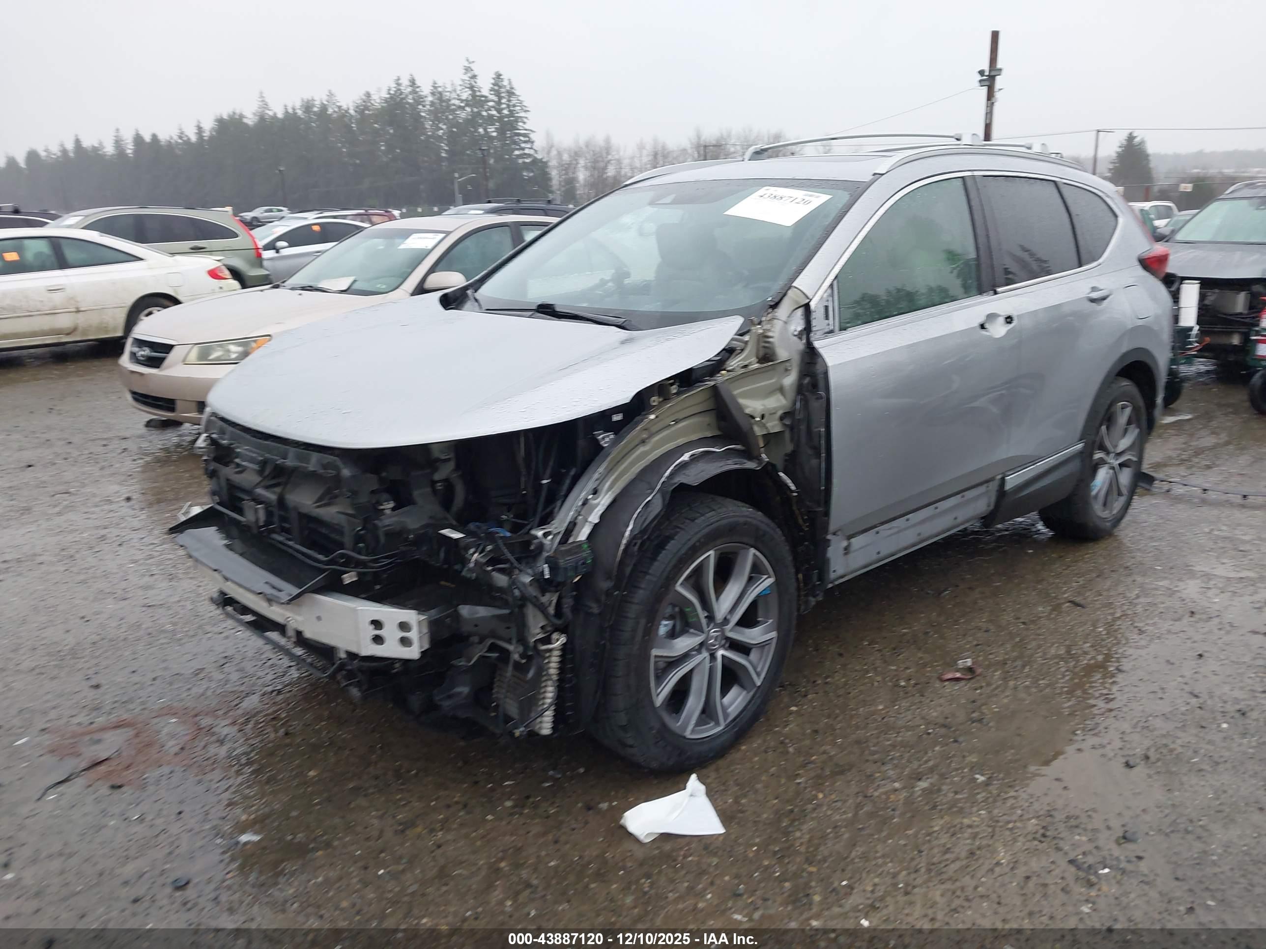 HONDA CR-V image 2