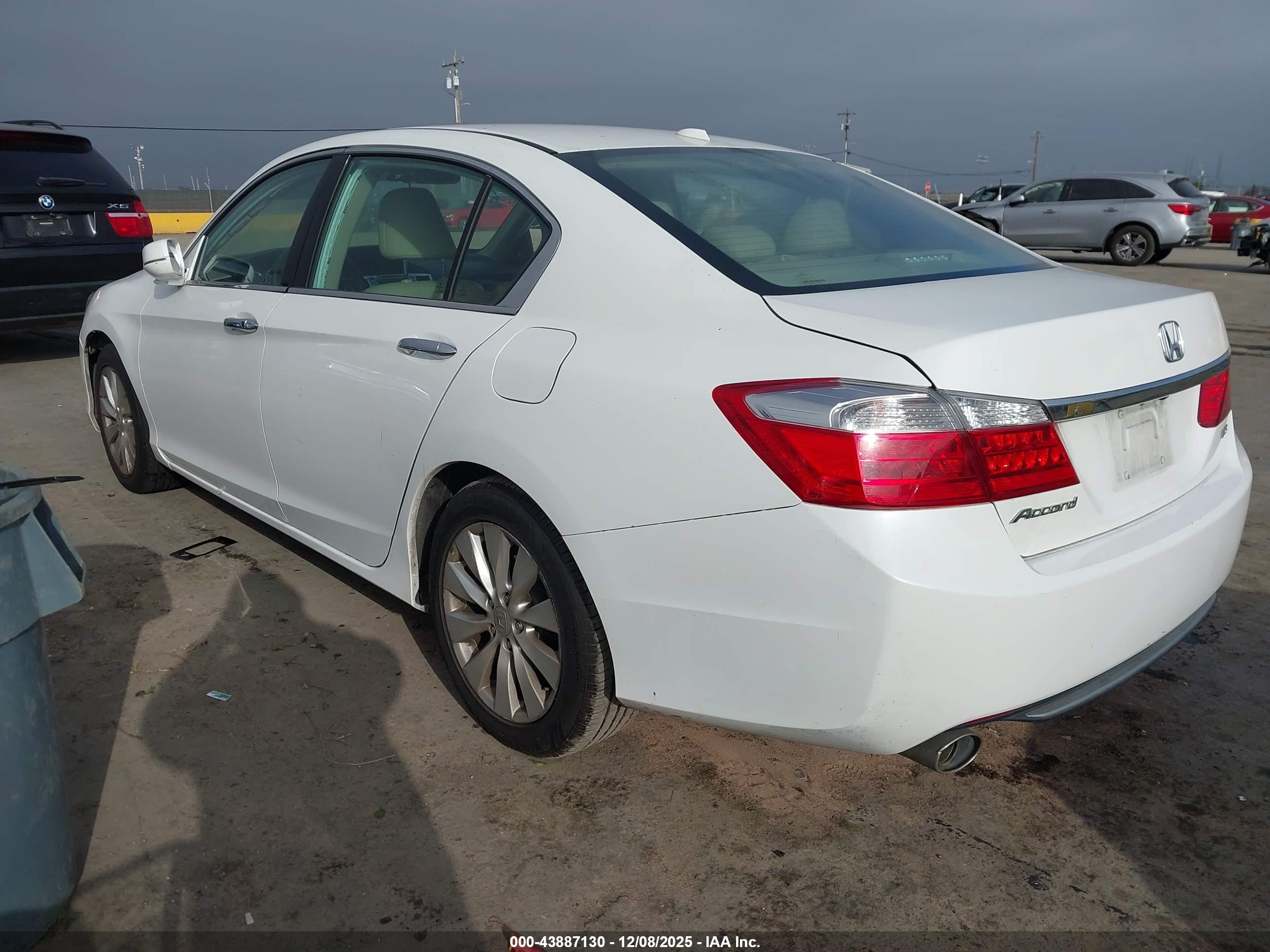 HONDA ACCORD image 3