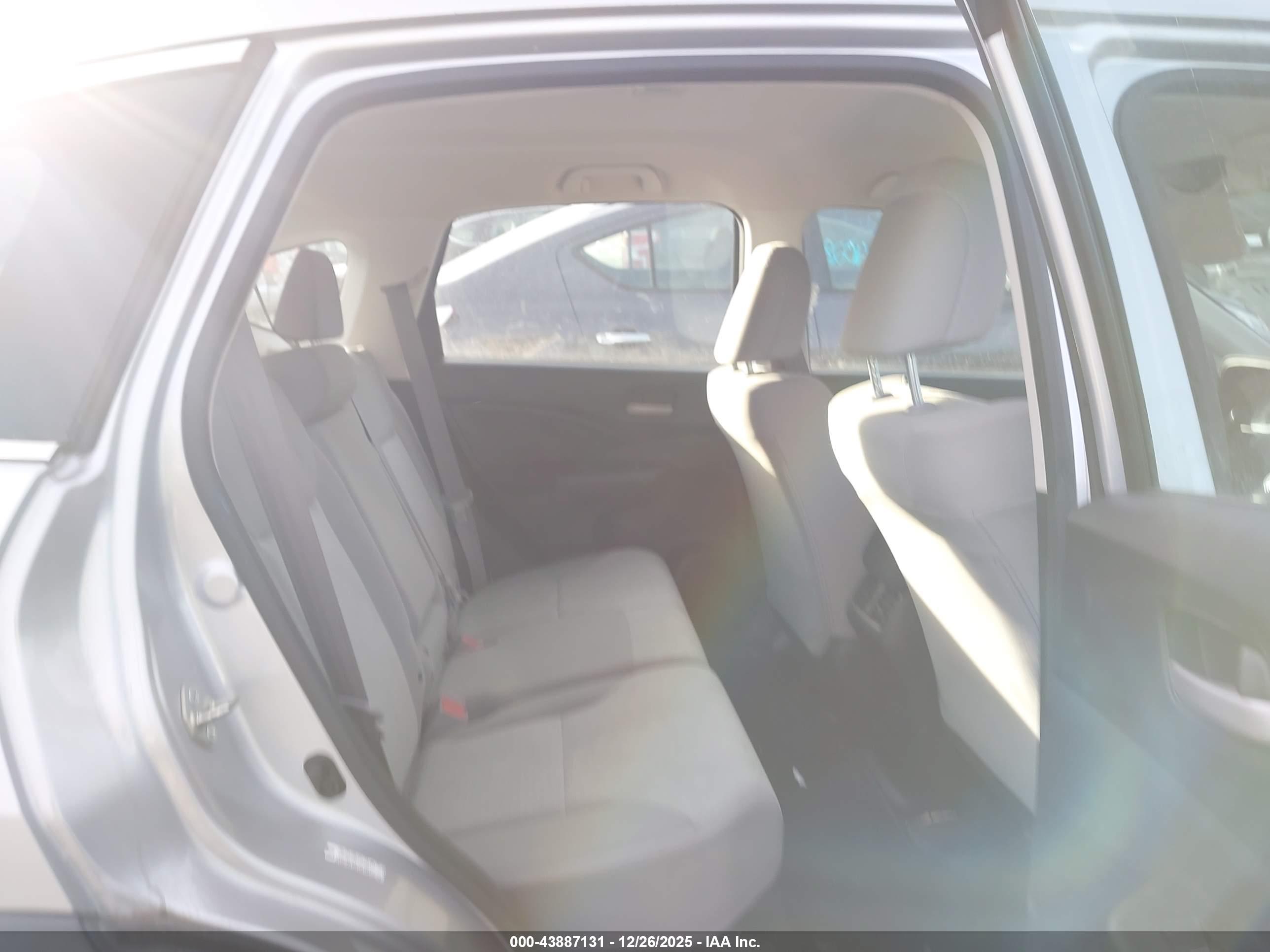 HONDA CR-V image 8