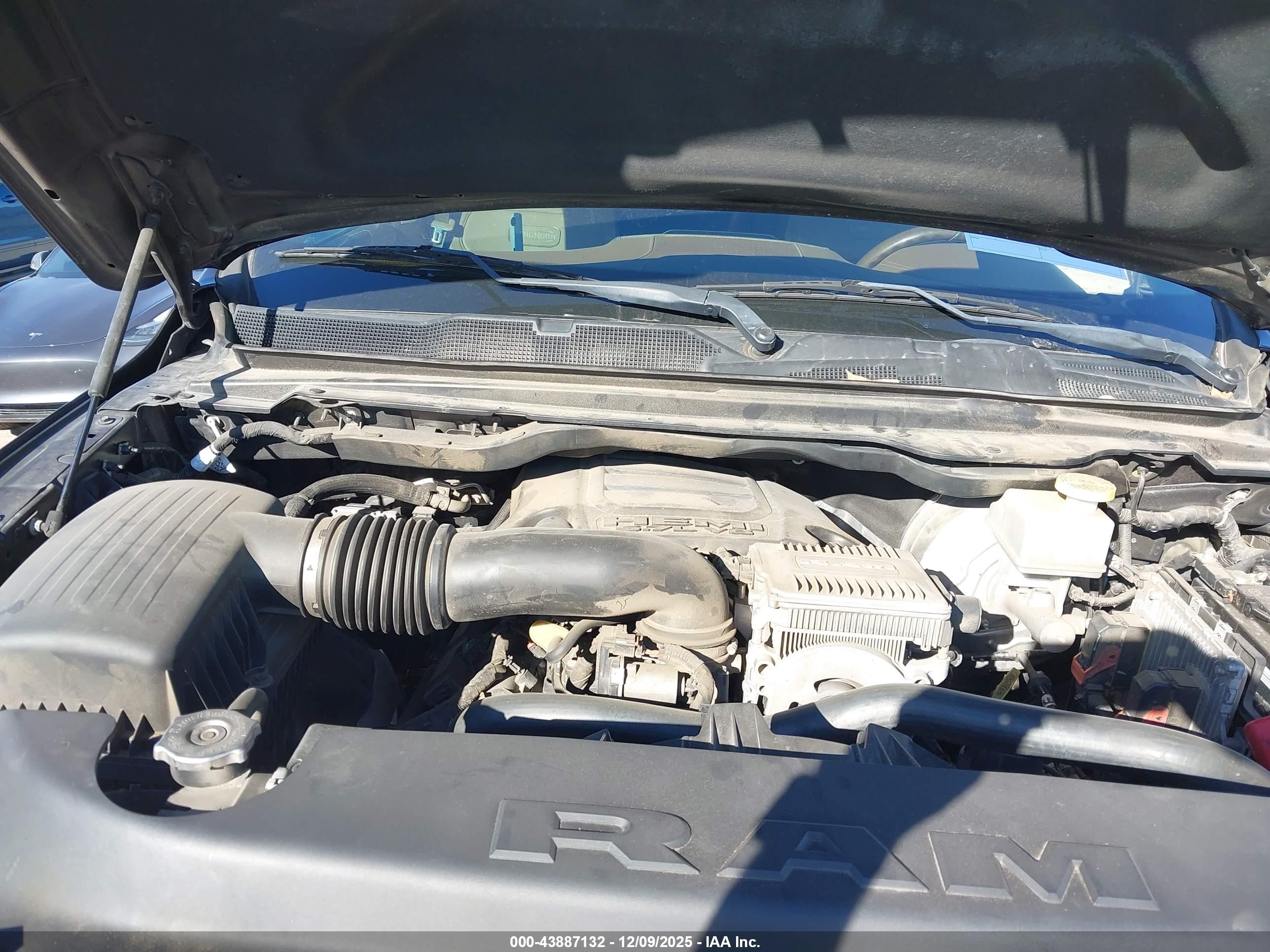 RAM 1500 image 10
