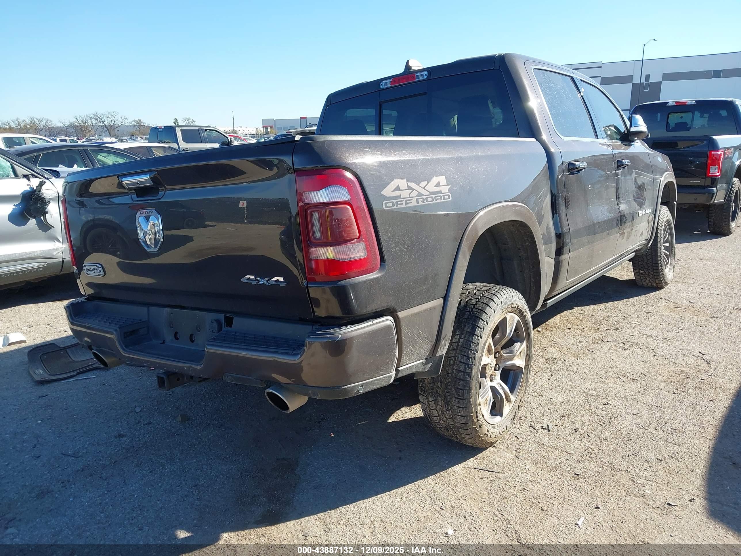 RAM 1500 image 4