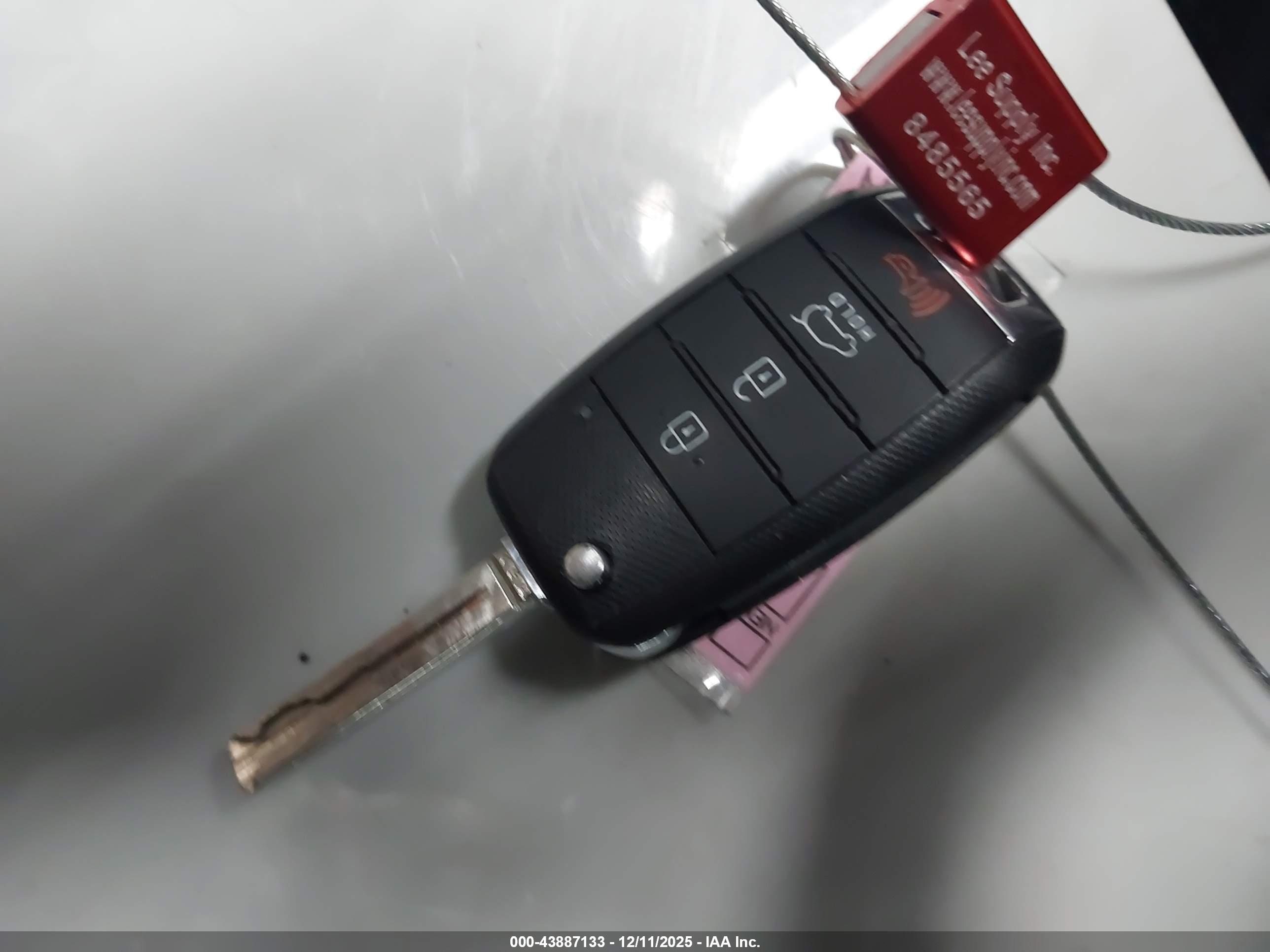 KIA SOUL image 11