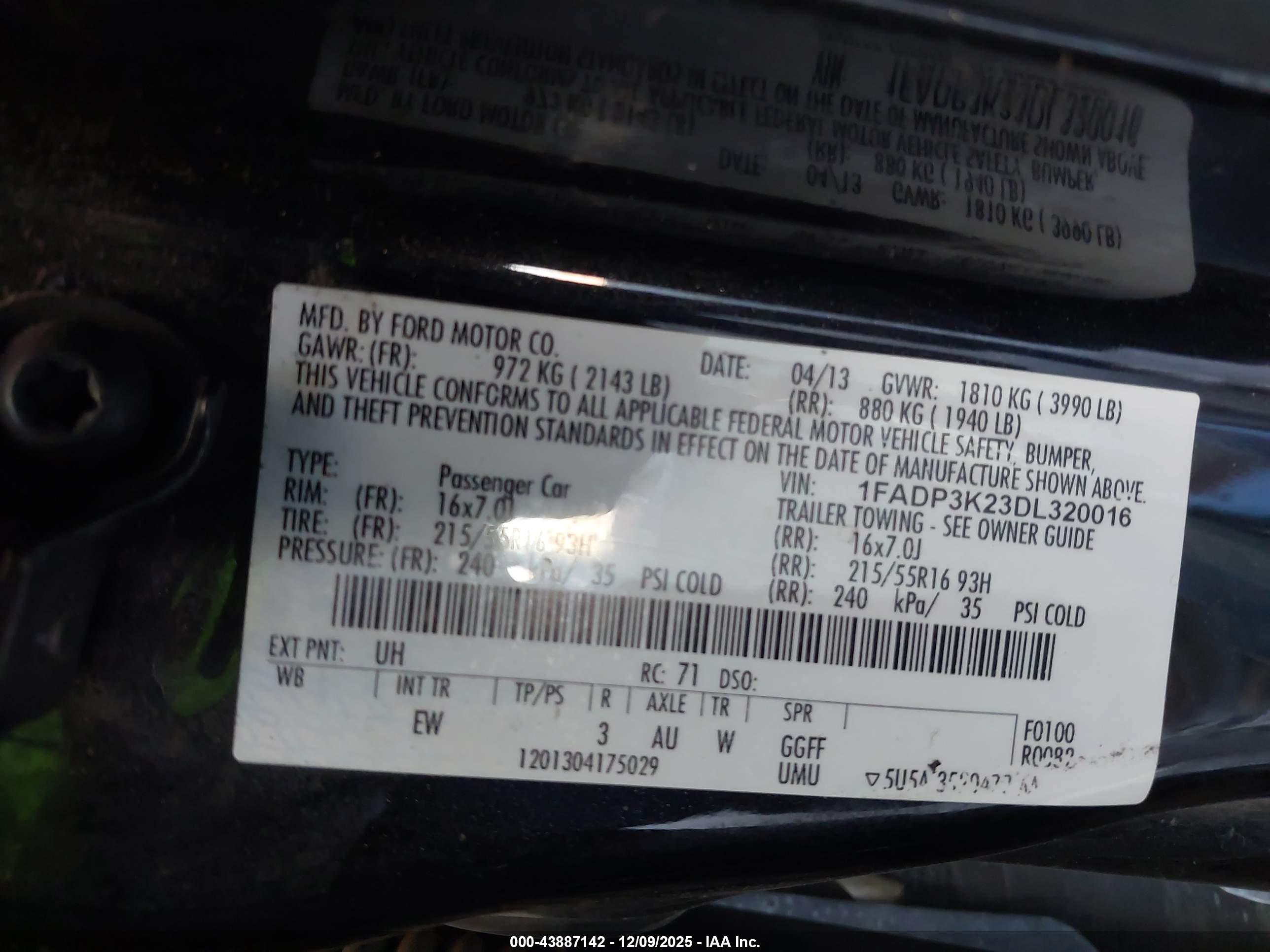 FORD FOCUS image 9