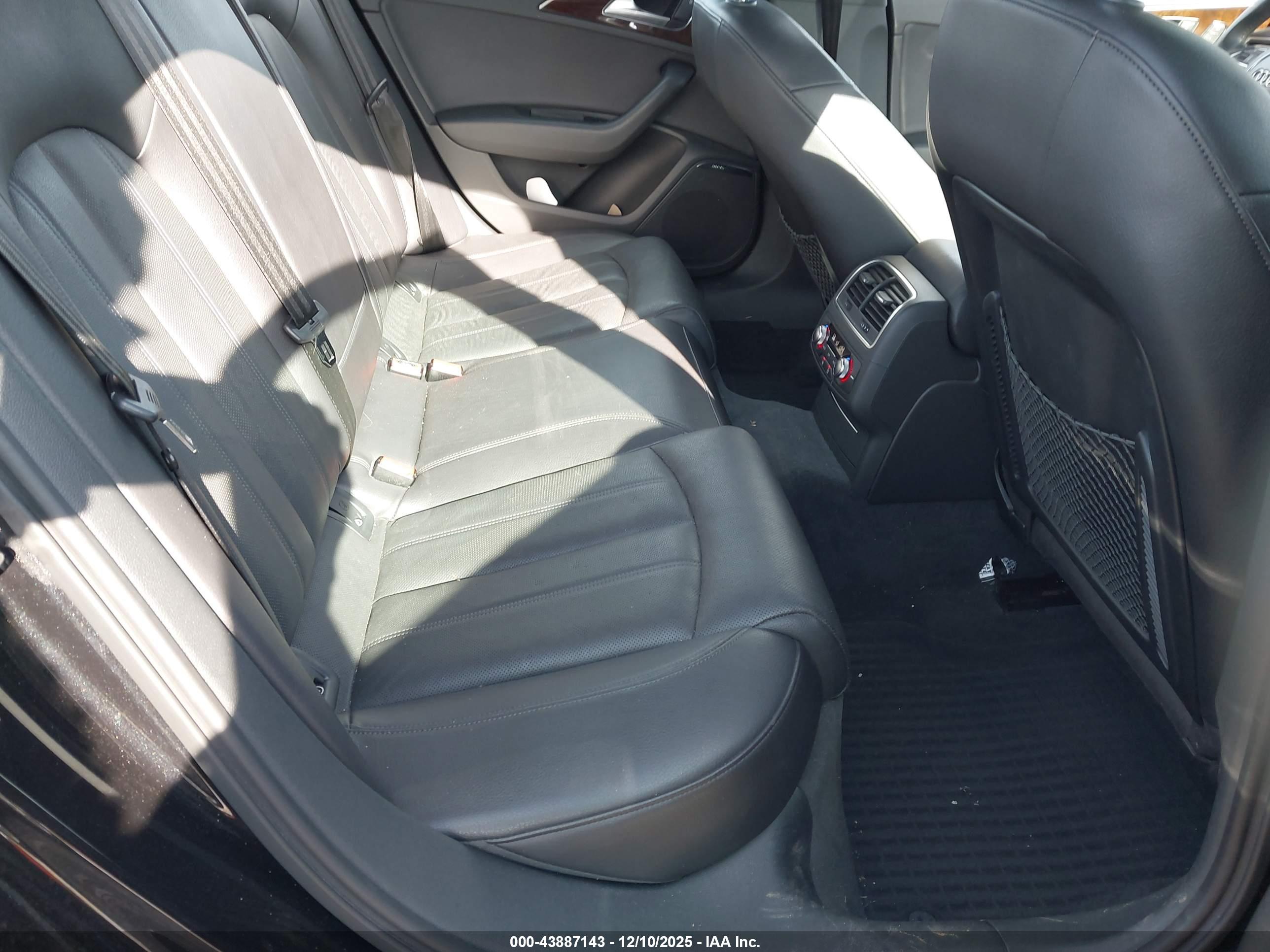 AUDI A6 image 8