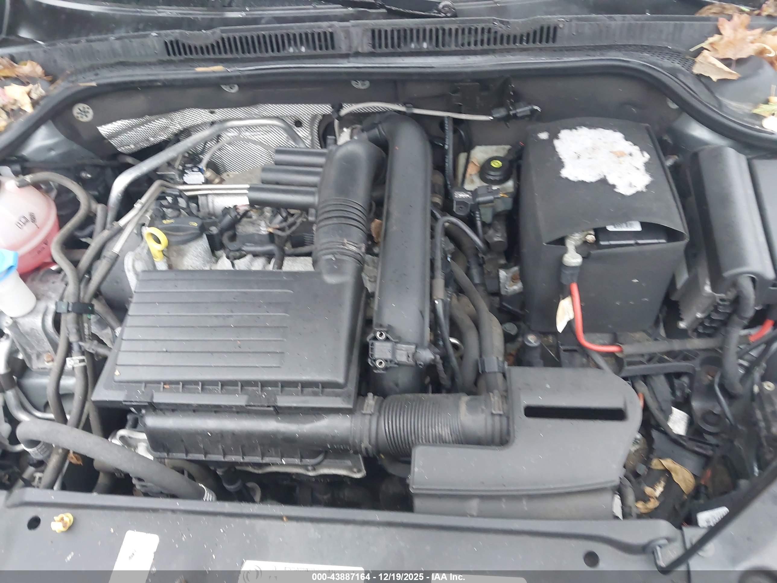 VOLKSWAGEN JETTA image 10