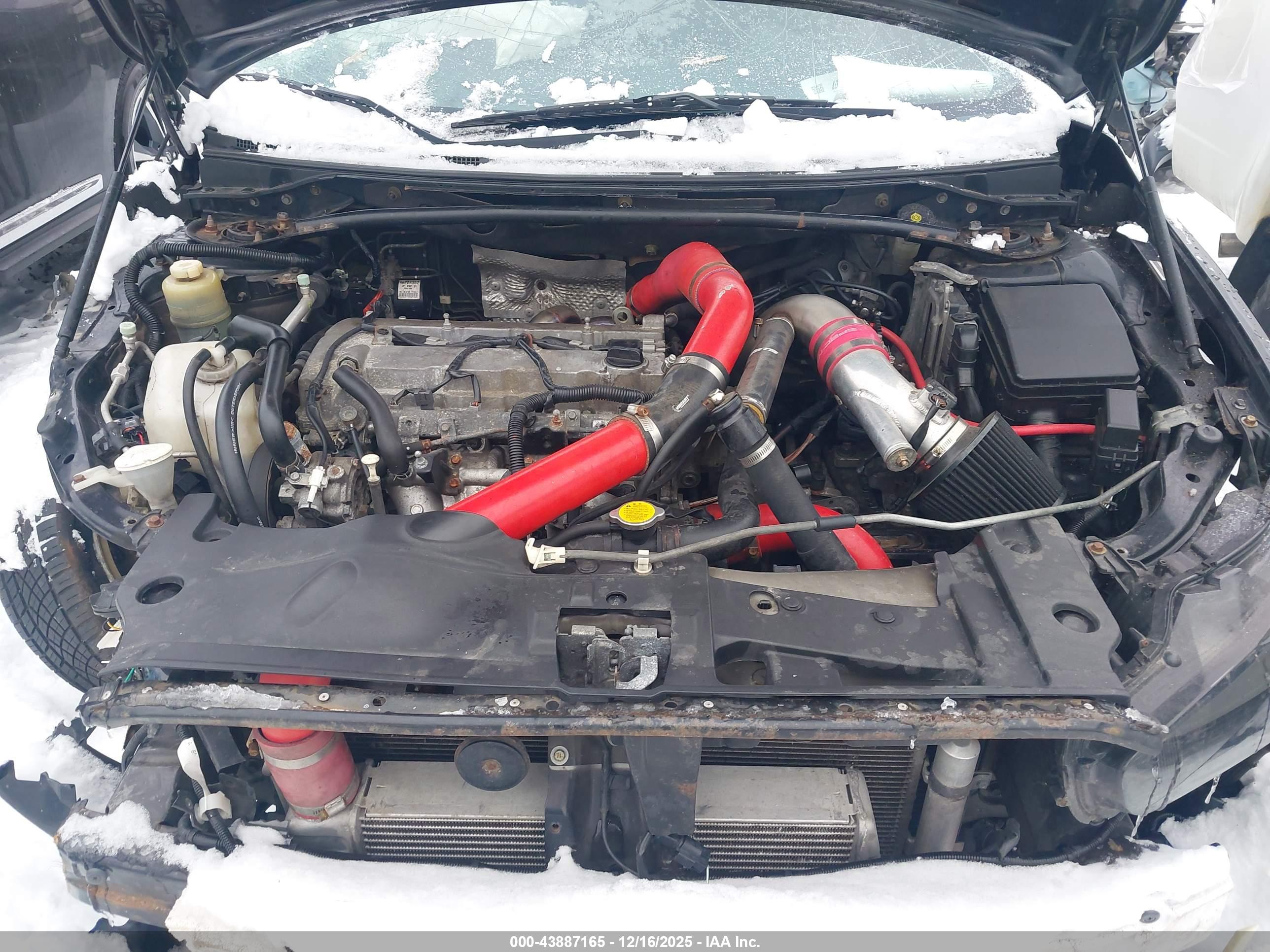 MITSUBISHI LANCER image 10