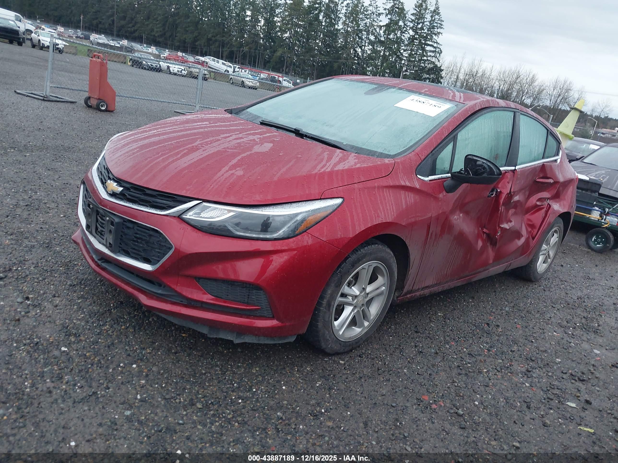 CHEVROLET CRUZE image 2