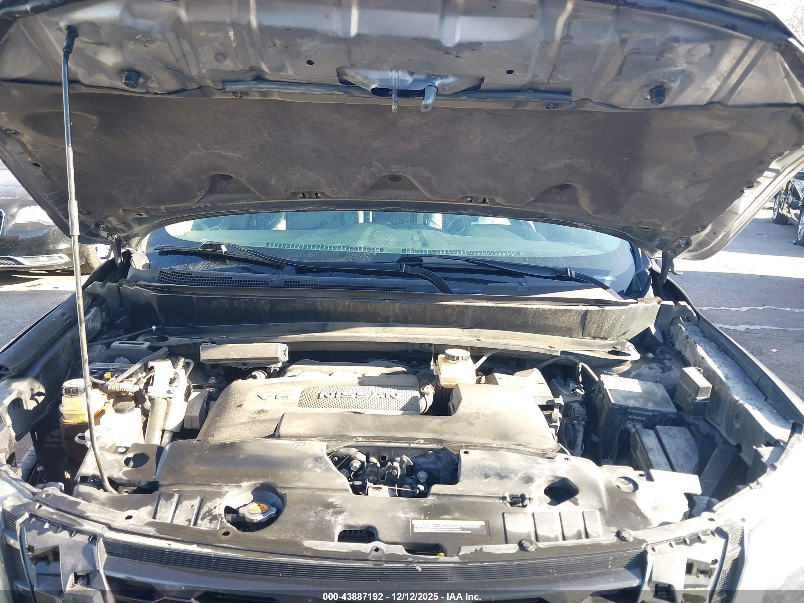 NISSAN PATHFINDER image 10