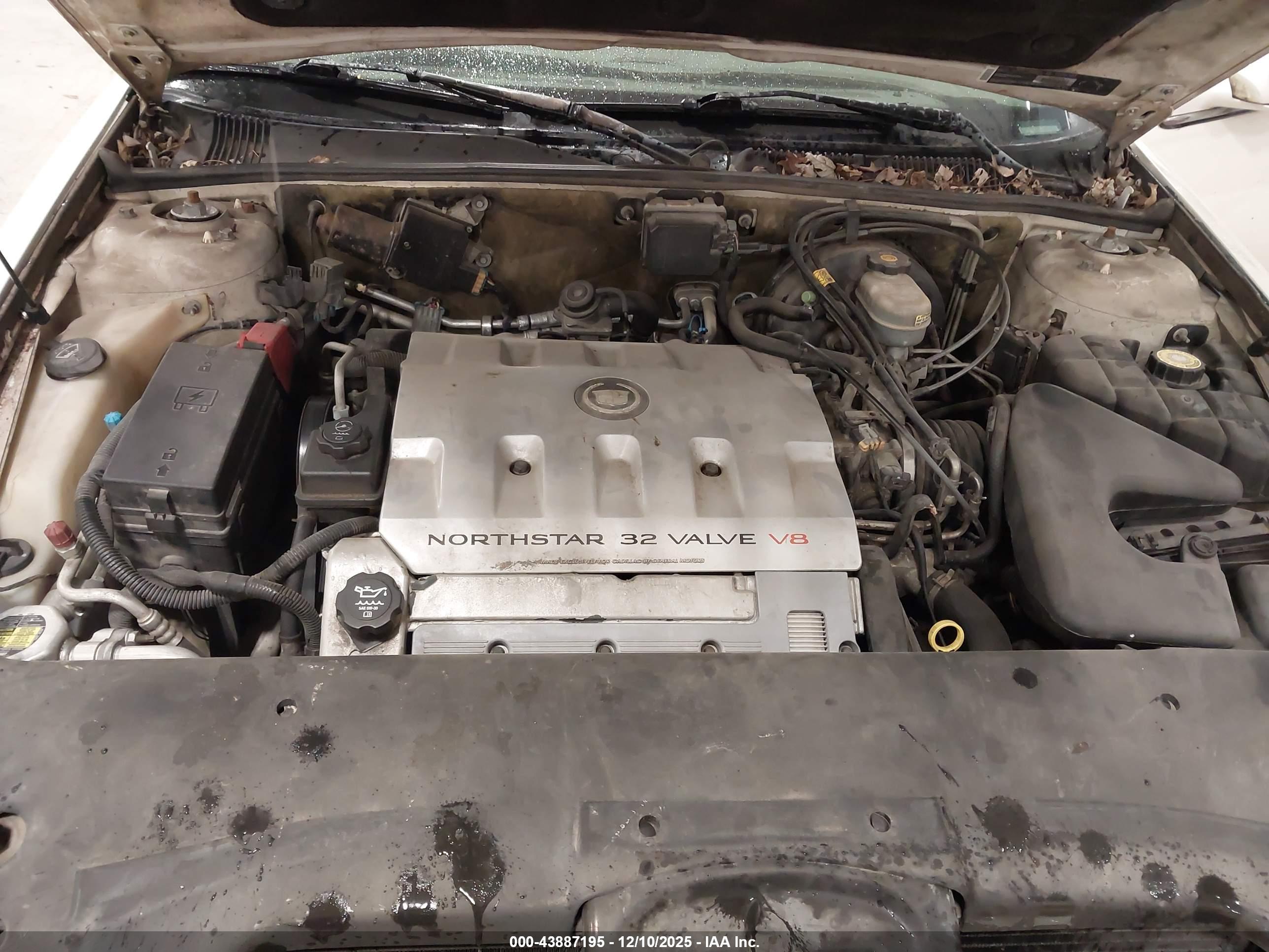 CADILLAC SEVILLE image 10