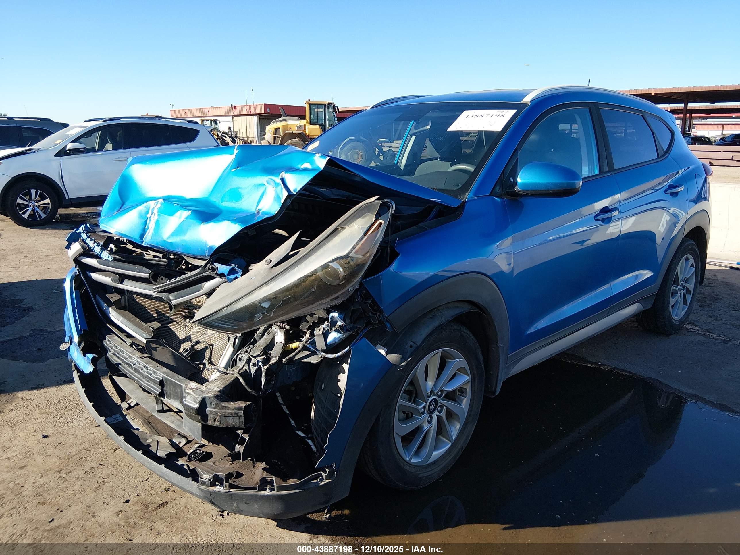 HYUNDAI TUCSON image 2