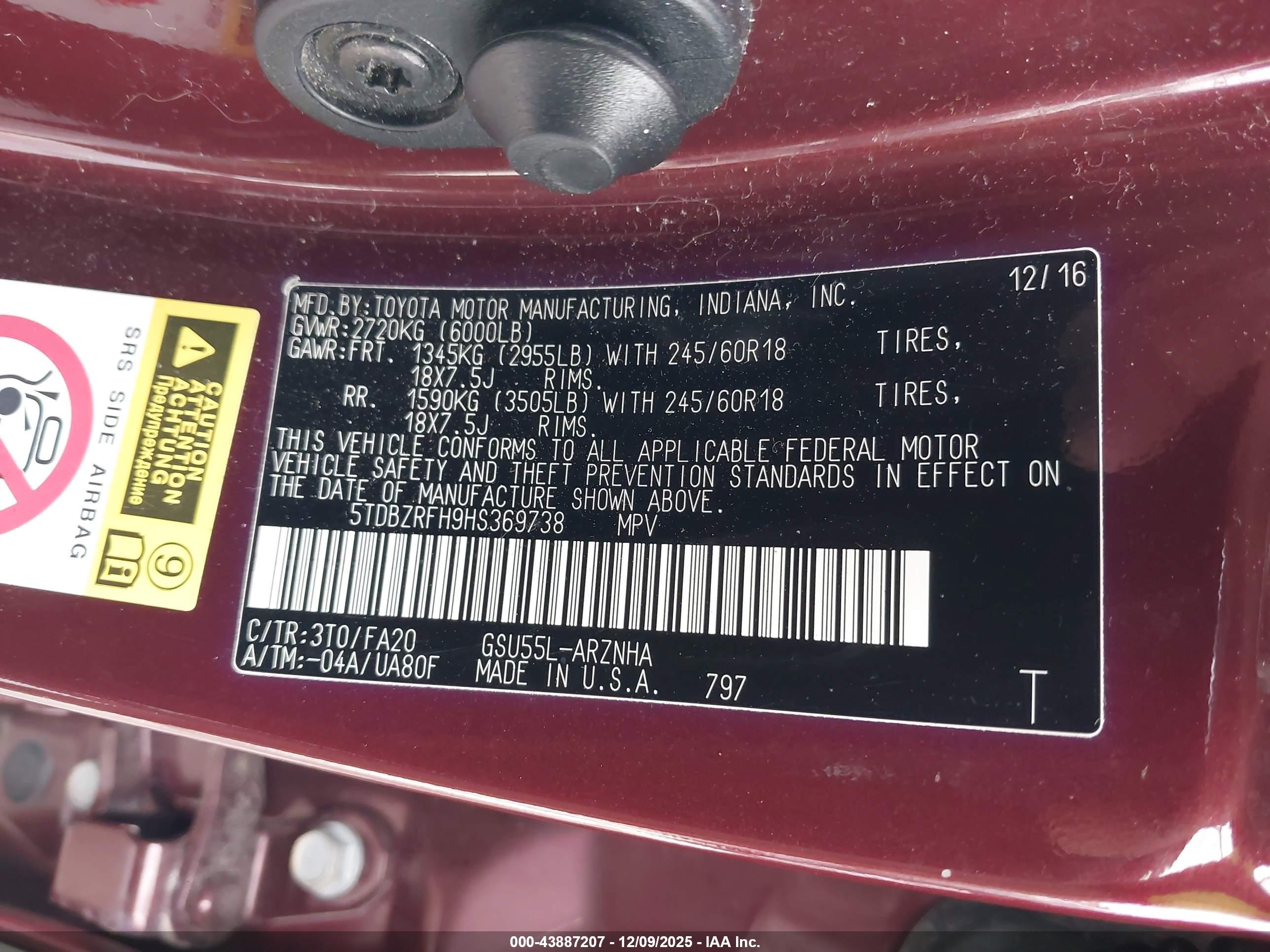 TOYOTA HIGHLANDER image 9