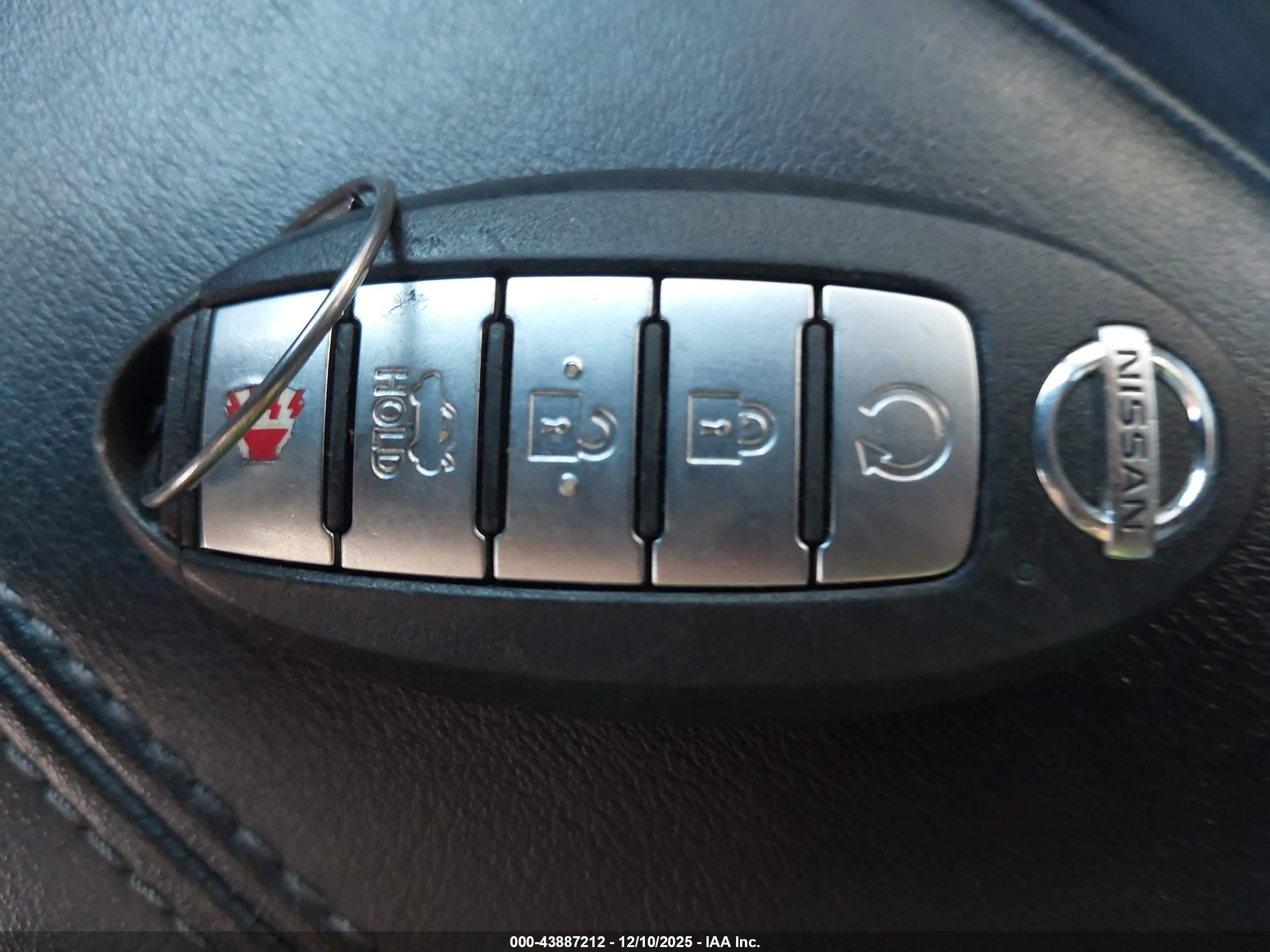 NISSAN SENTRA image 11