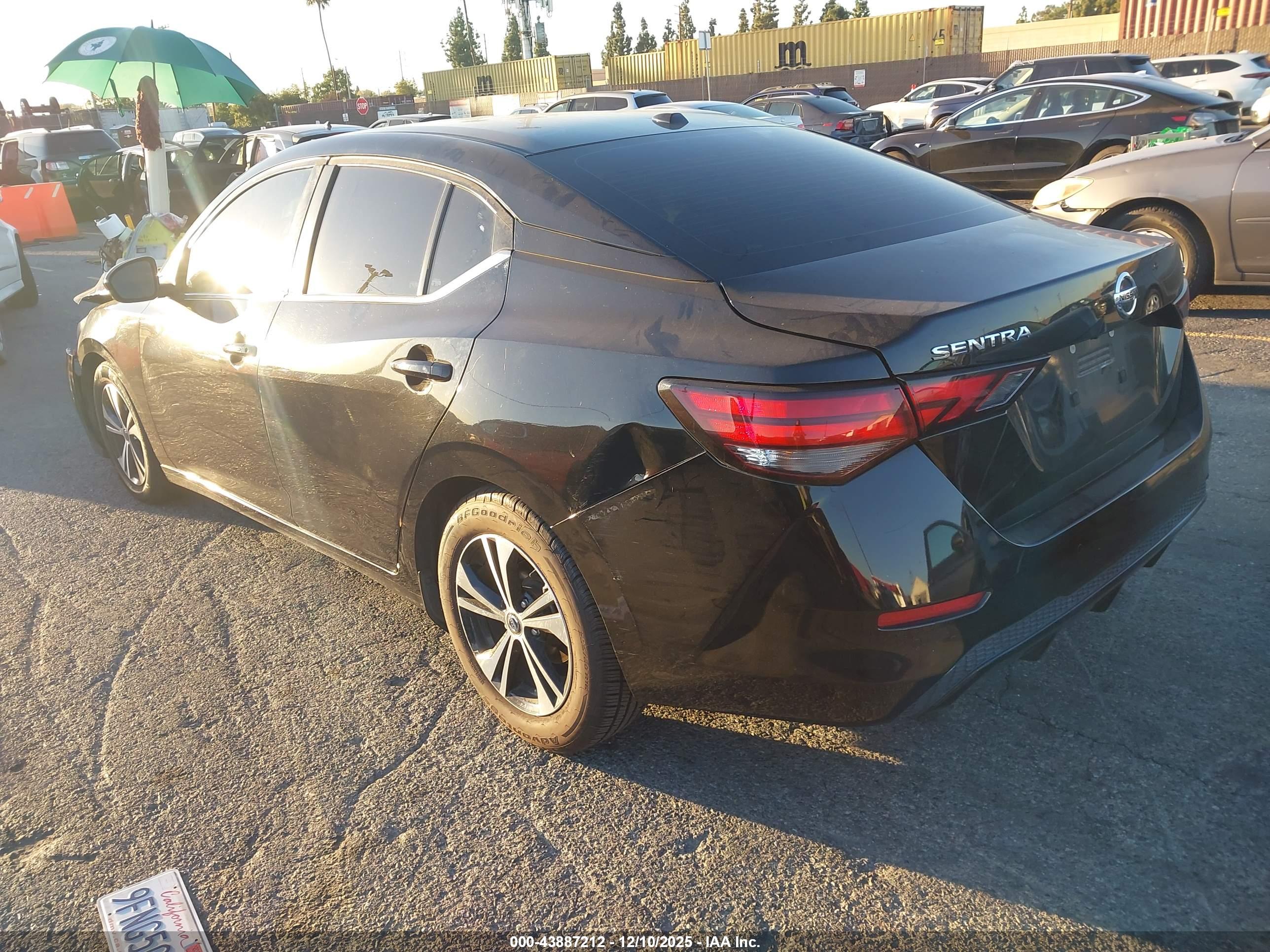 NISSAN SENTRA image 3