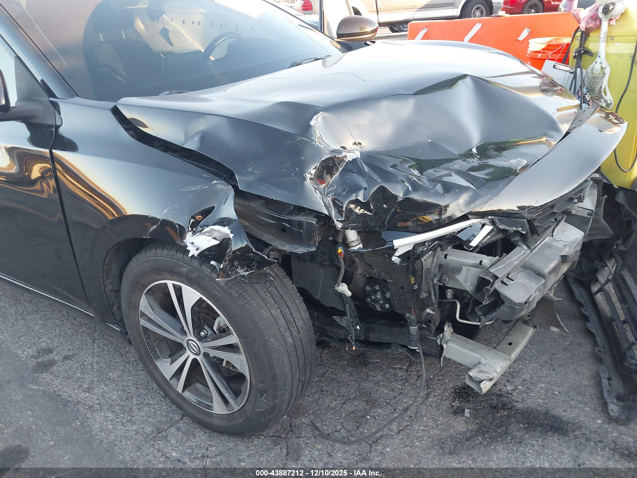 NISSAN SENTRA image 6