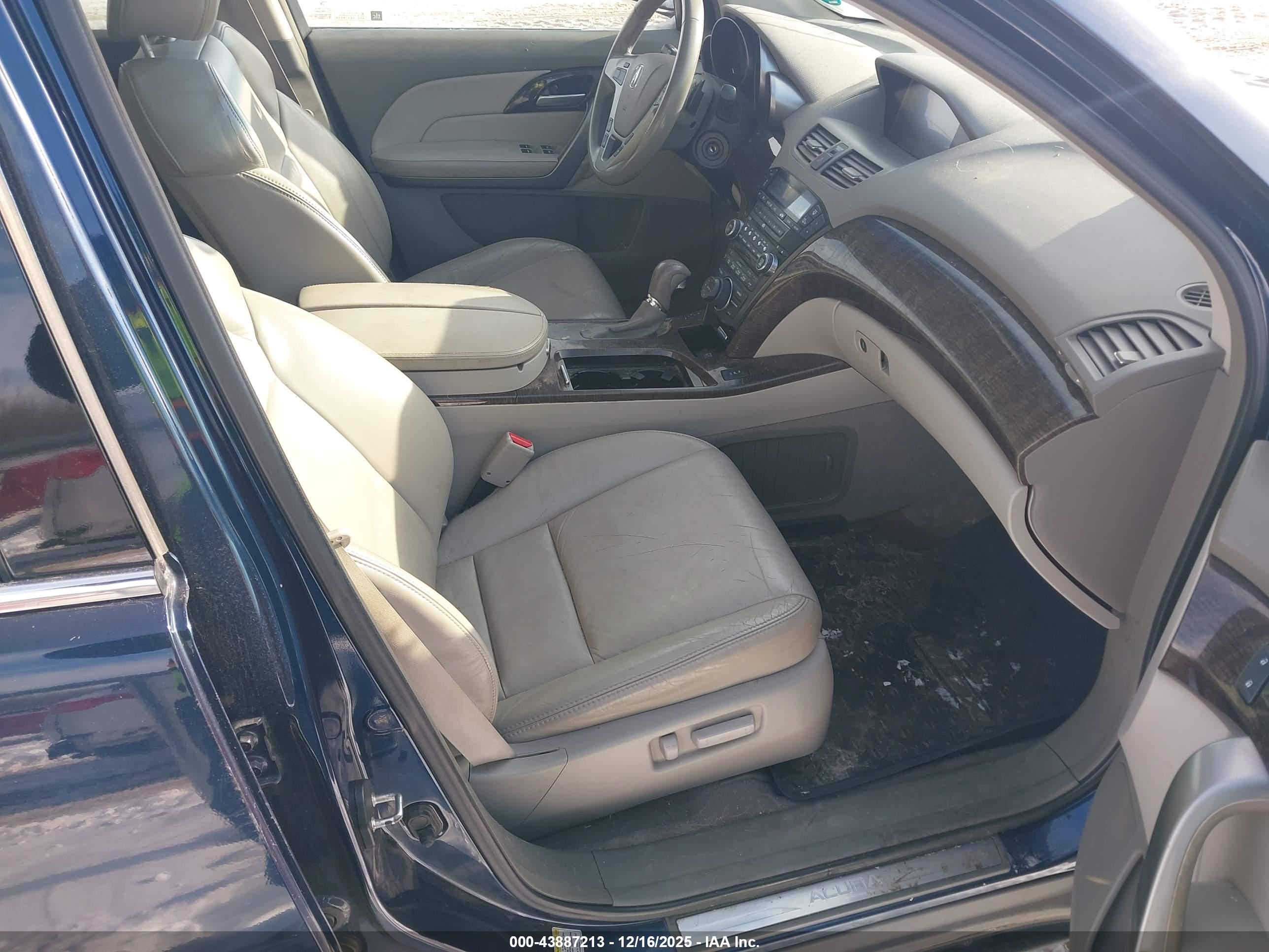ACURA MDX image 5