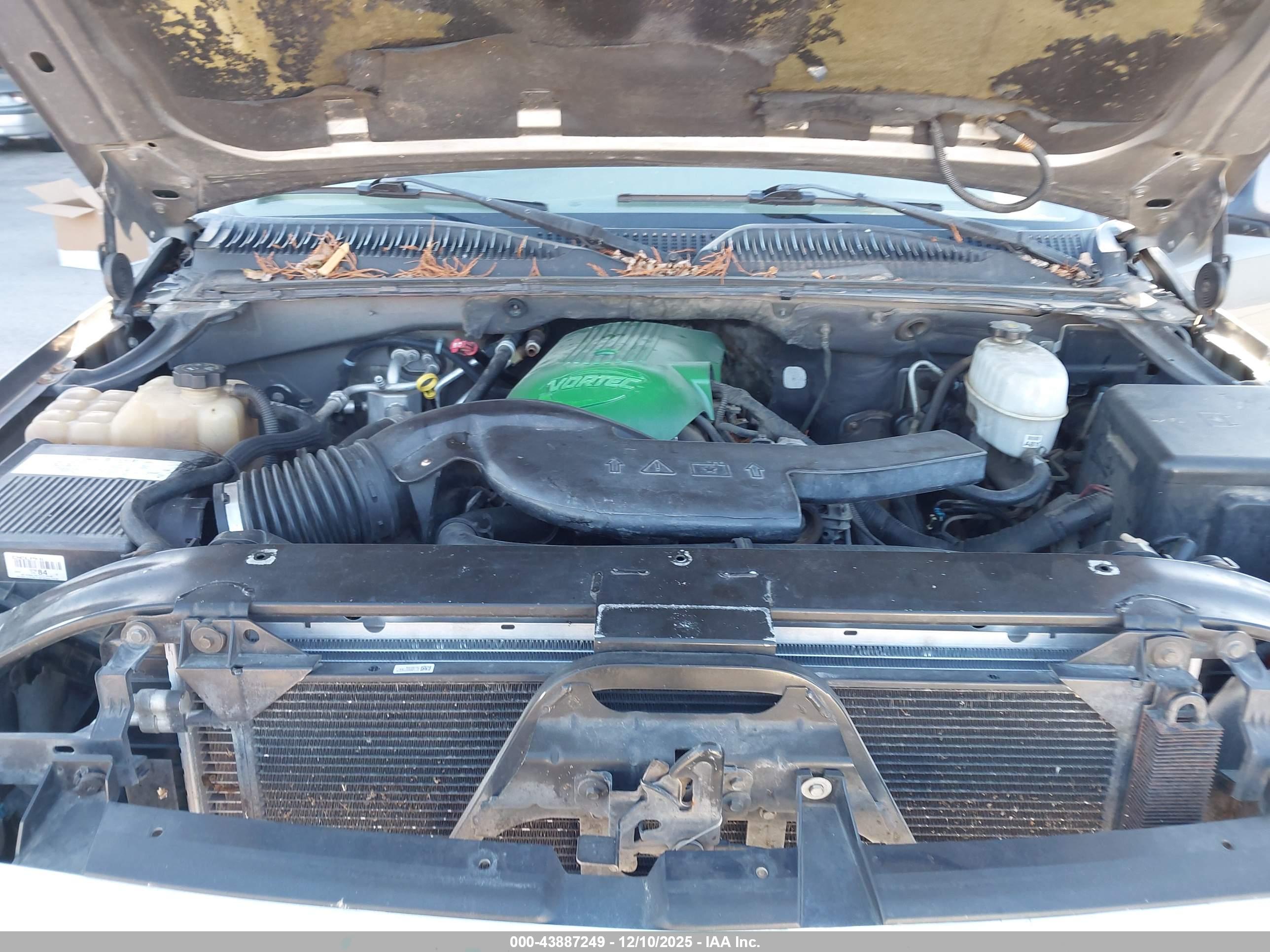 GMC YUKON image 10