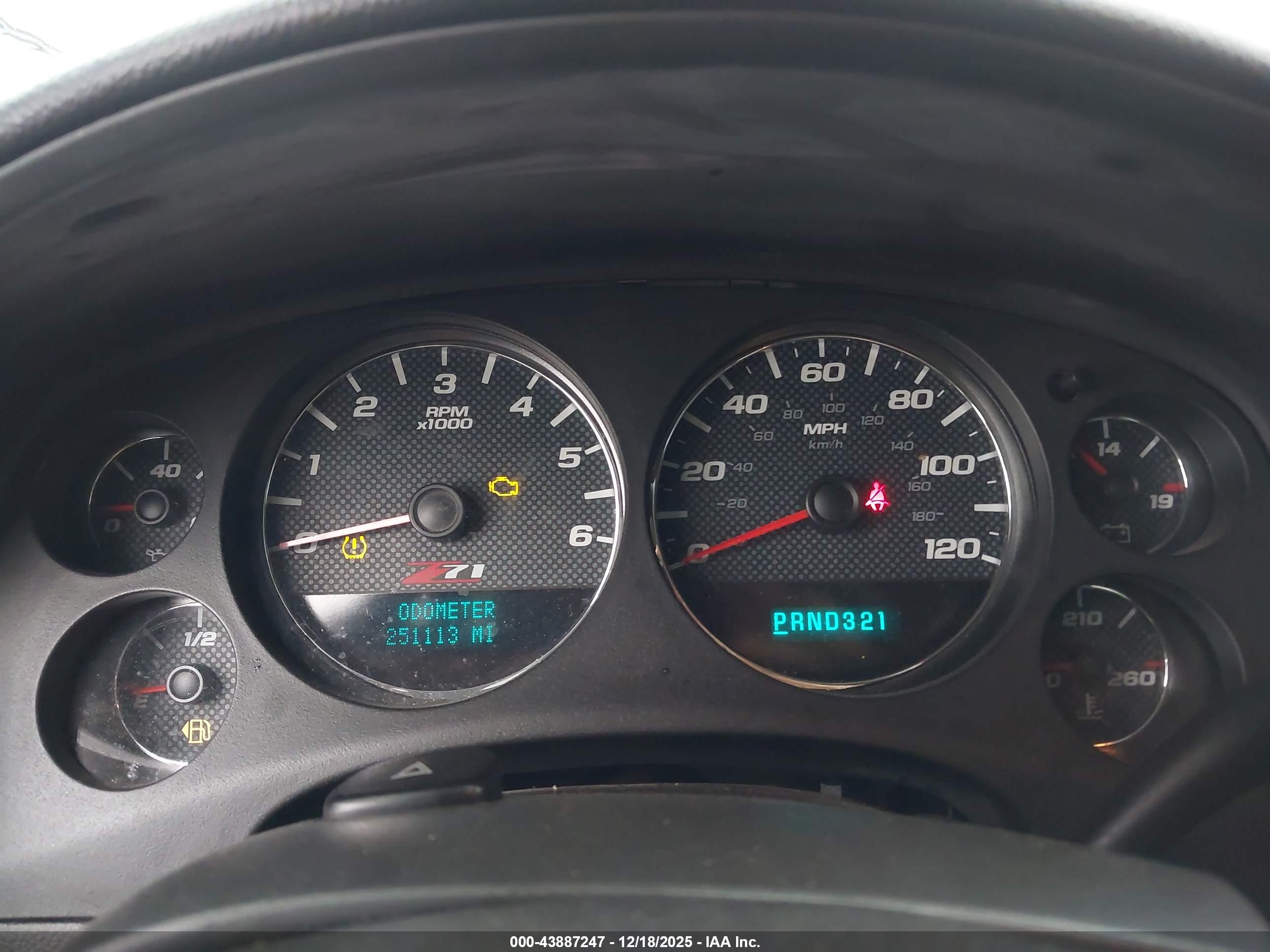 CHEVROLET AVALANCHE image 7