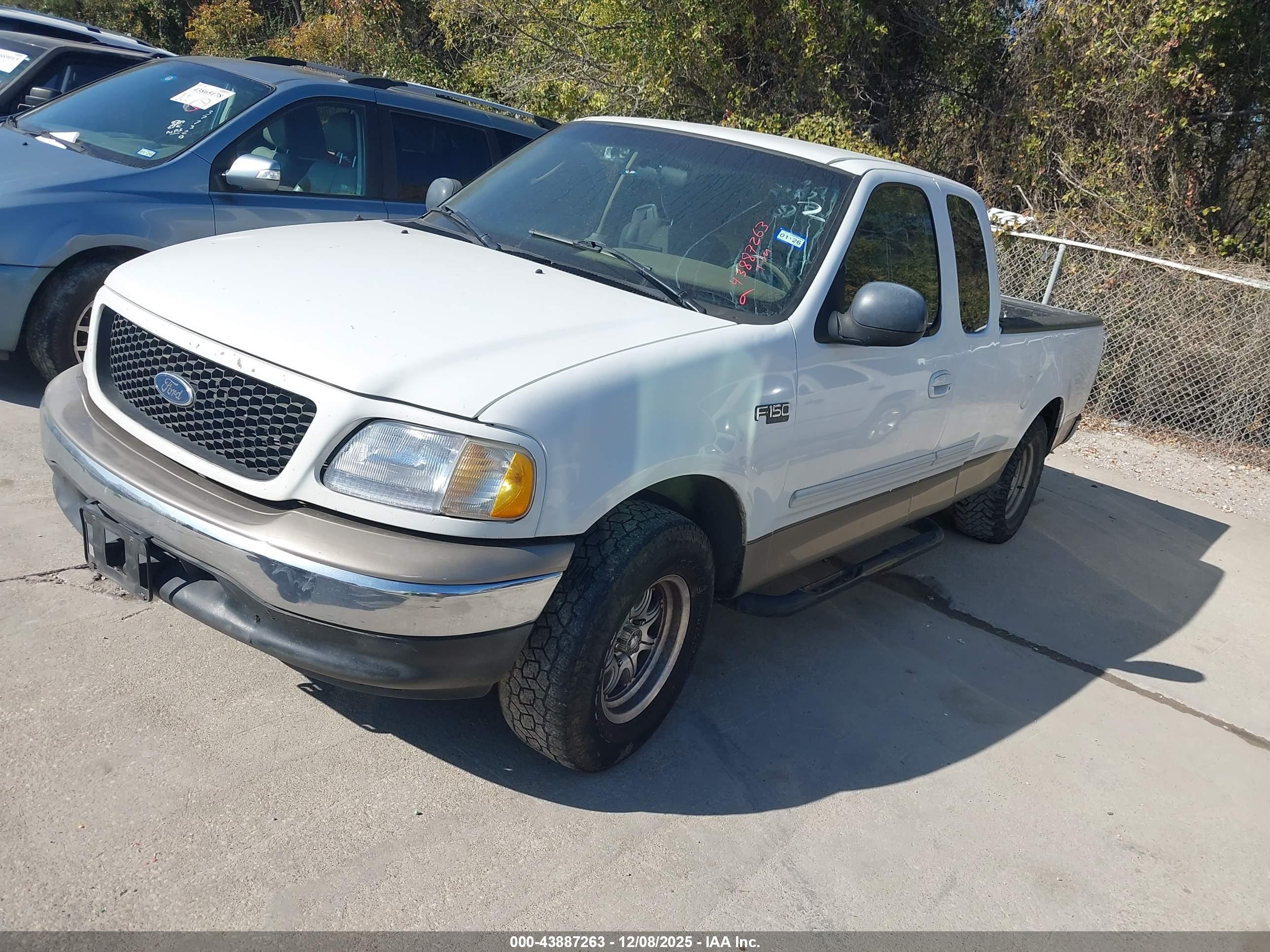 FORD F-150 image 2