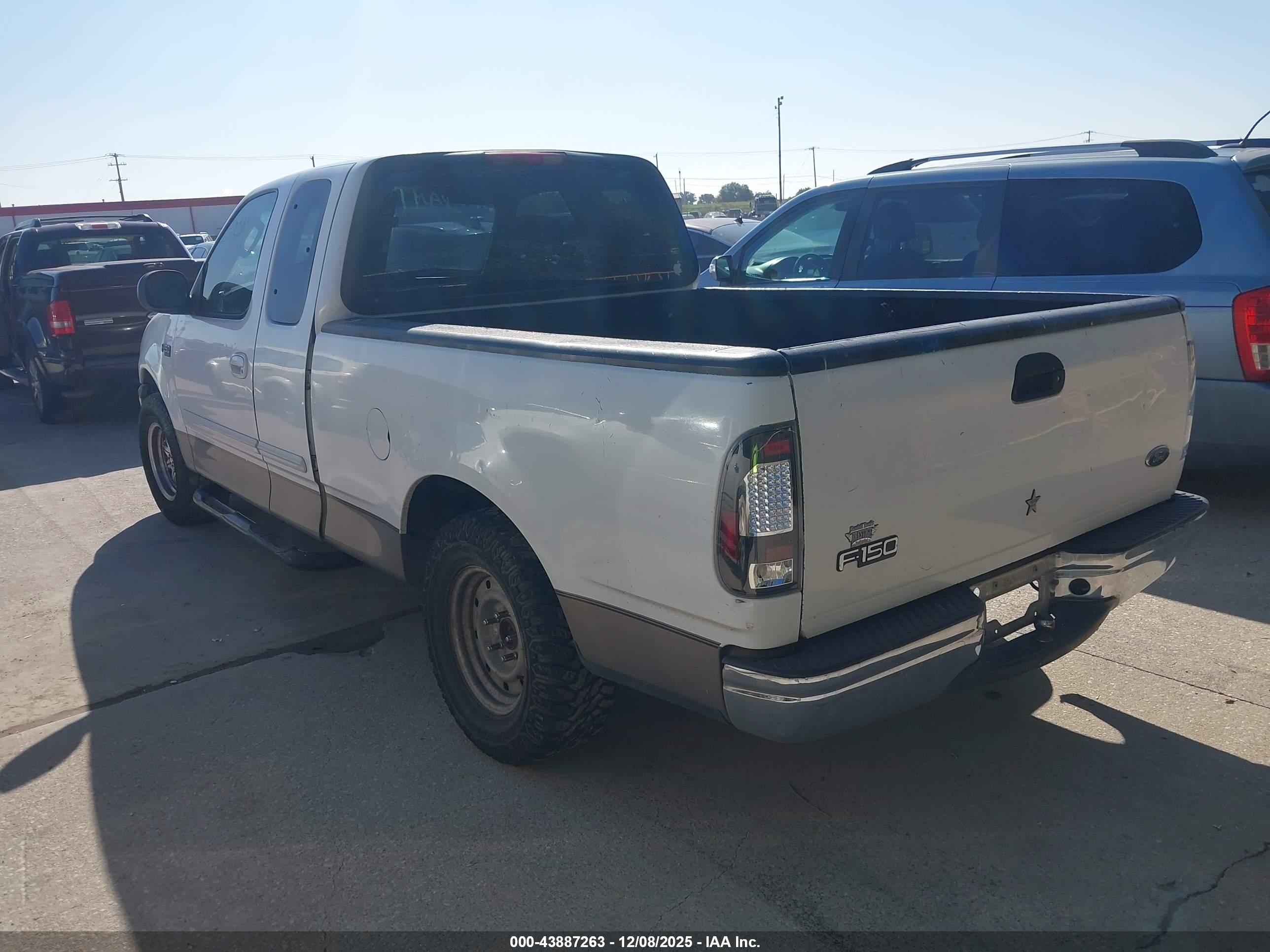FORD F-150 image 3