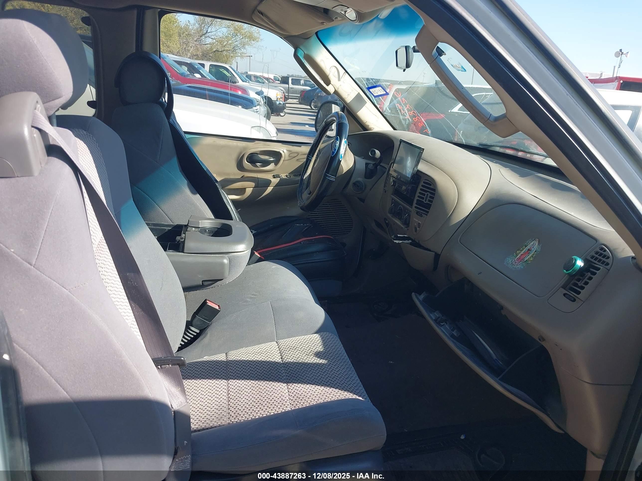 FORD F-150 image 5