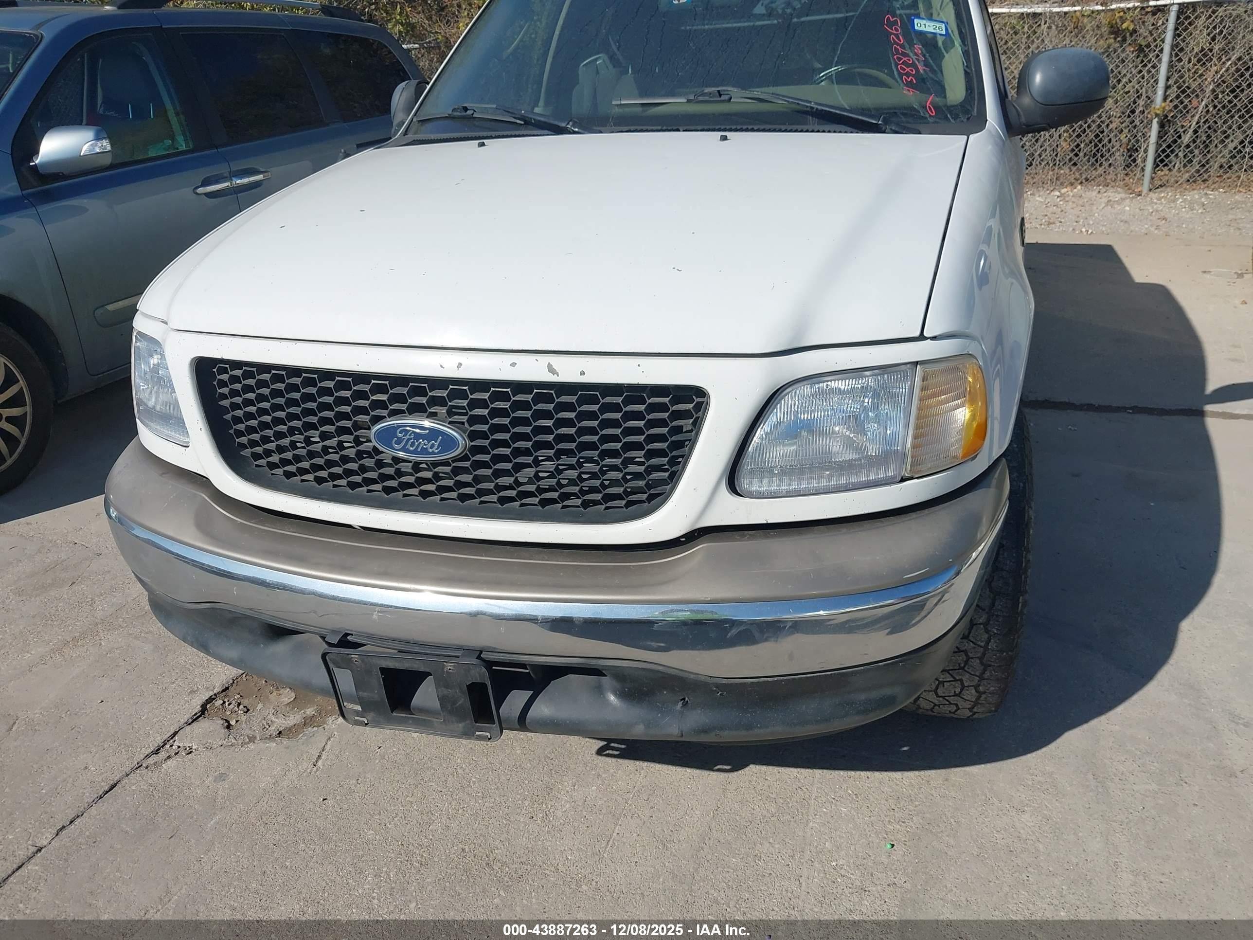 FORD F-150 image 6