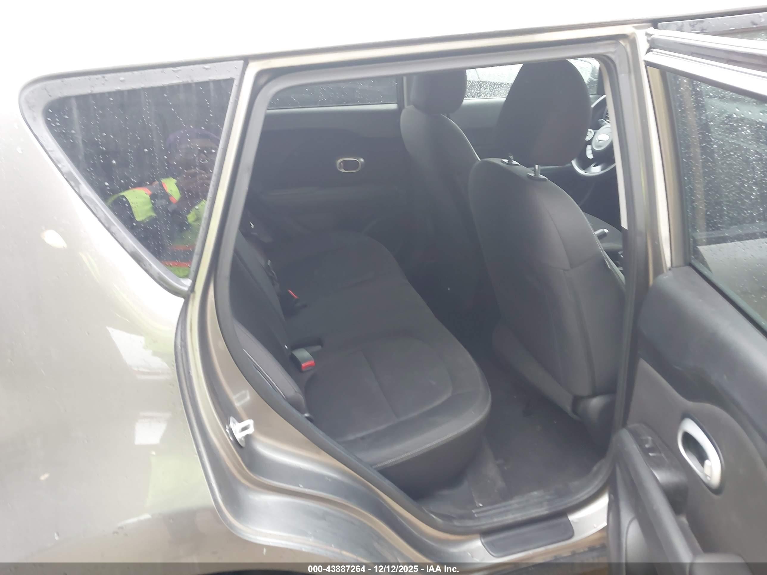 KIA SOUL image 8