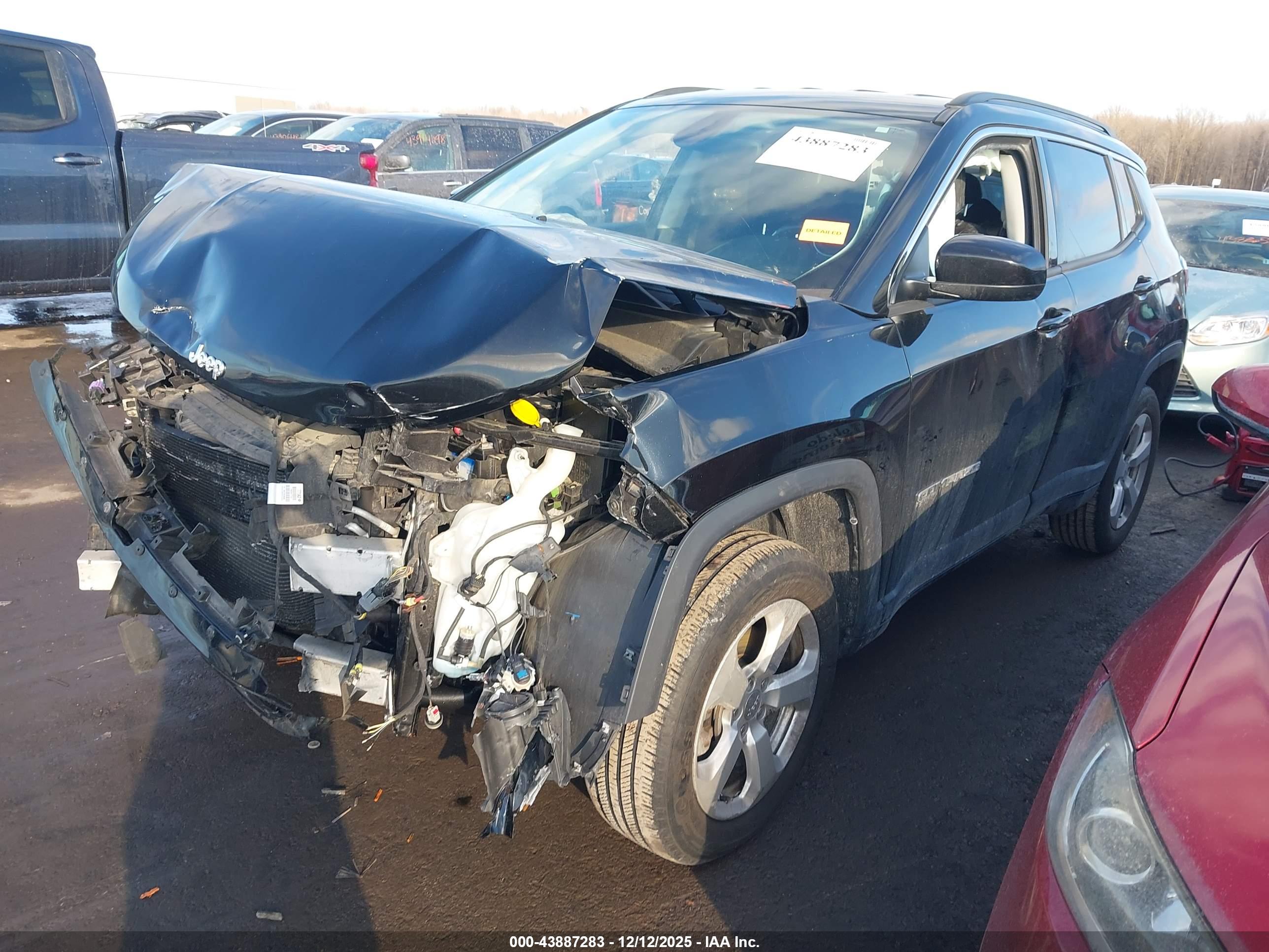 JEEP COMPASS image 2