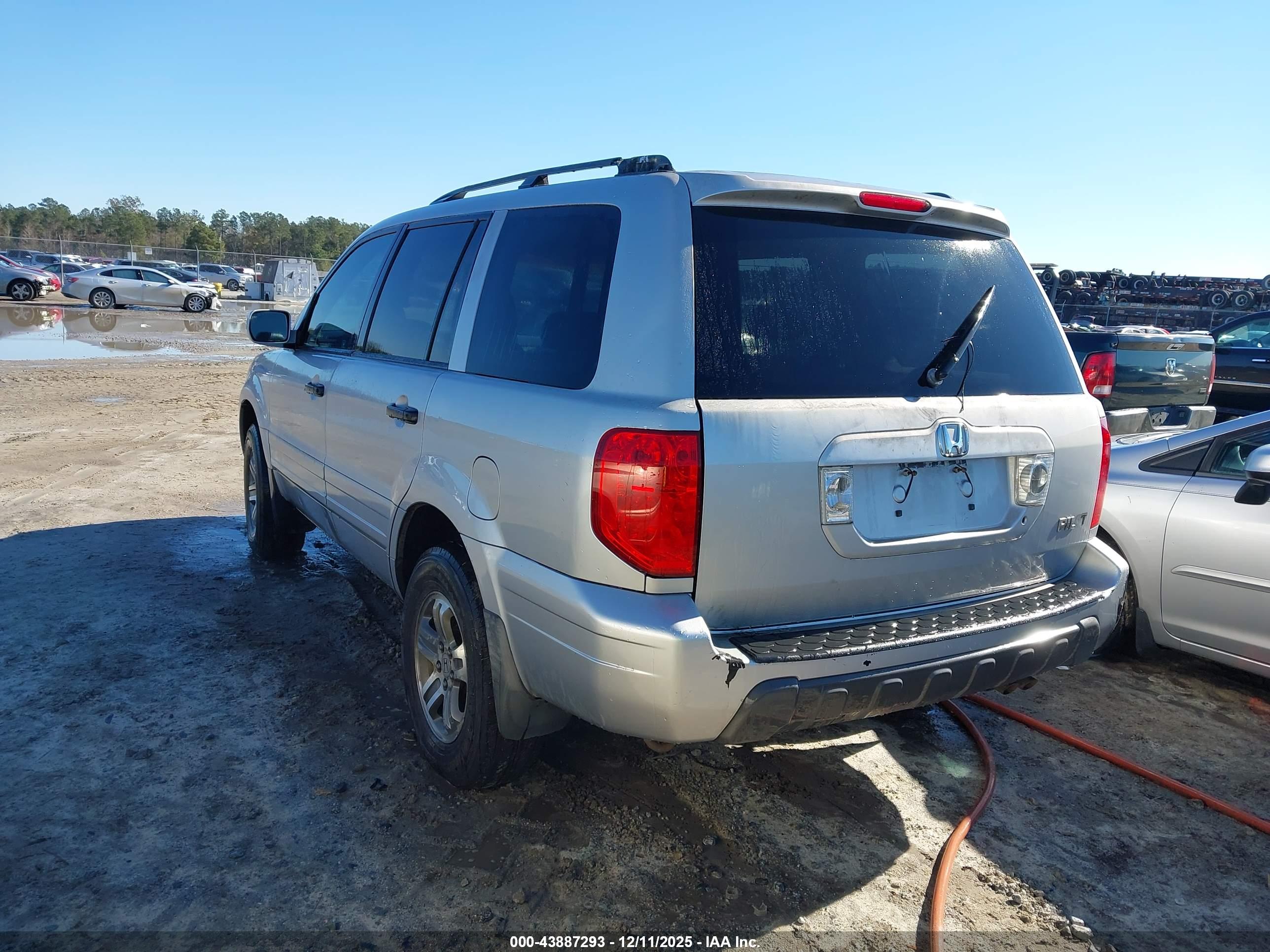 HONDA PILOT image 3