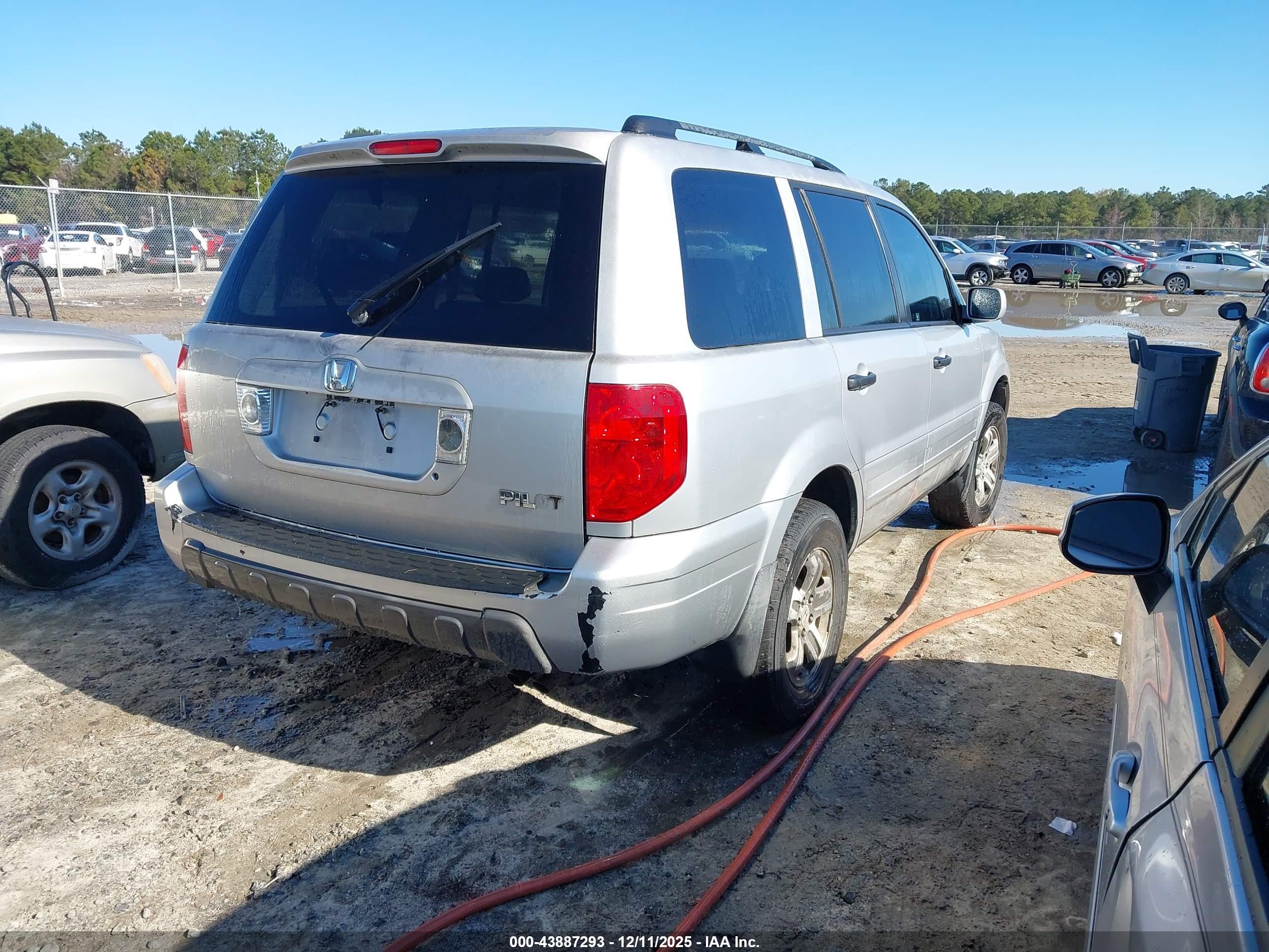 HONDA PILOT image 4