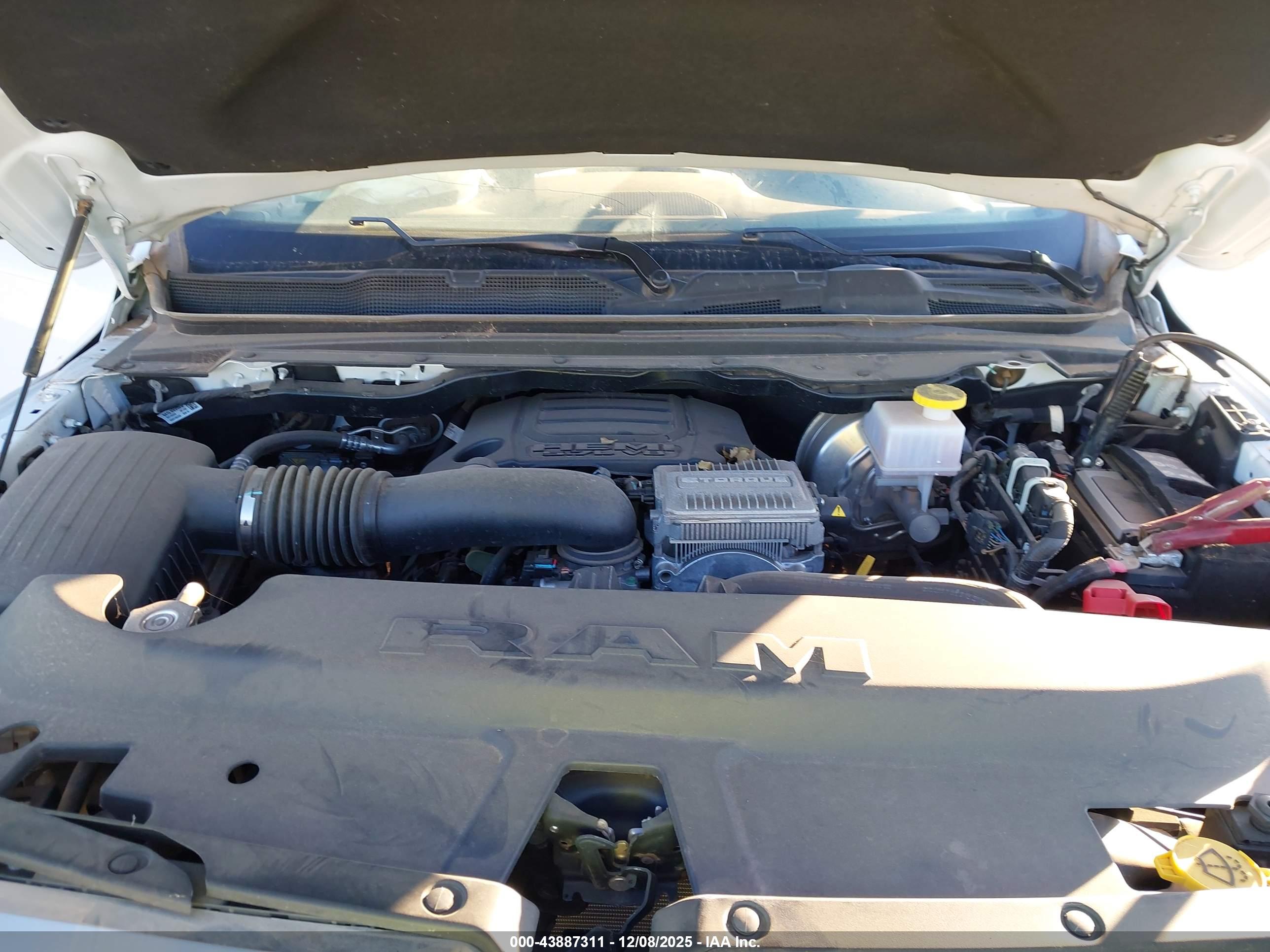 RAM 1500 image 10