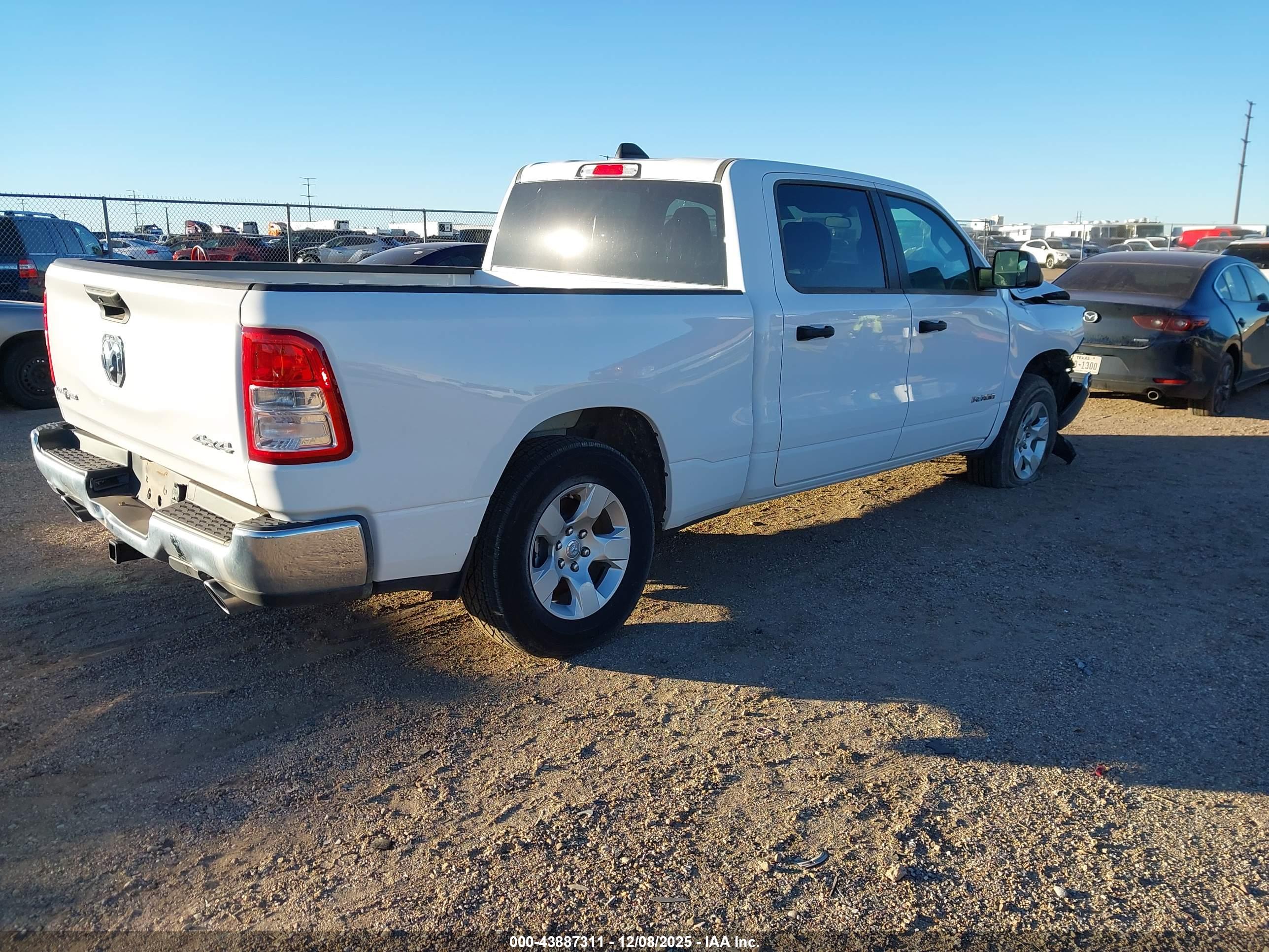 RAM 1500 image 4