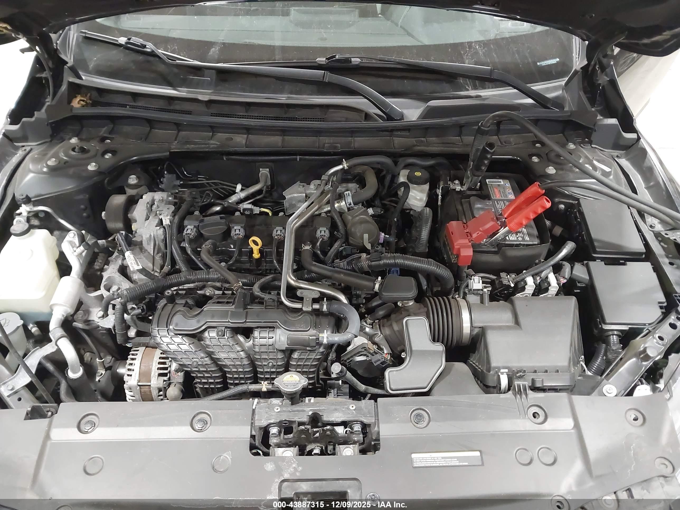 NISSAN ALTIMA image 10