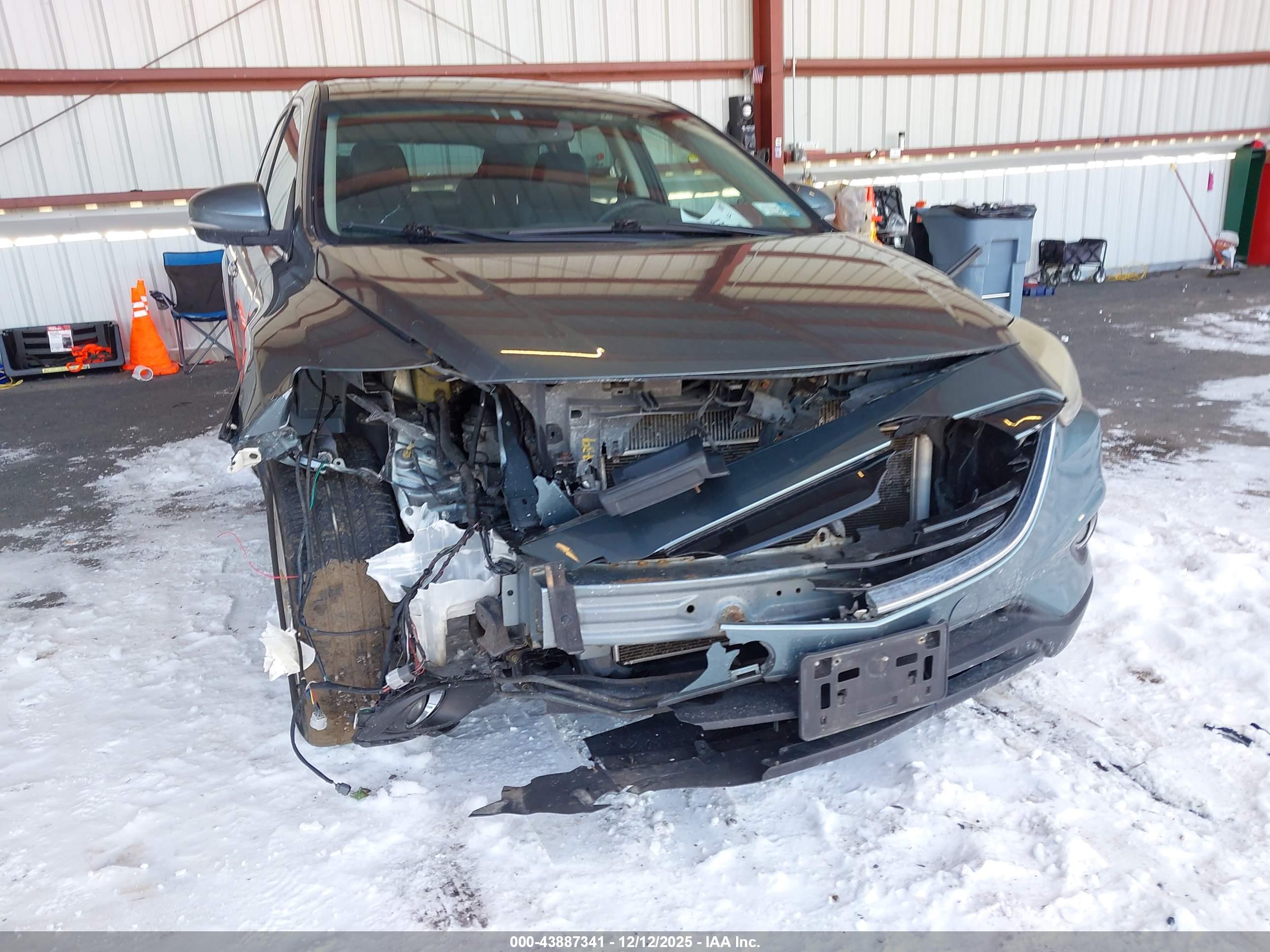 MAZDA CX-9 image 6
