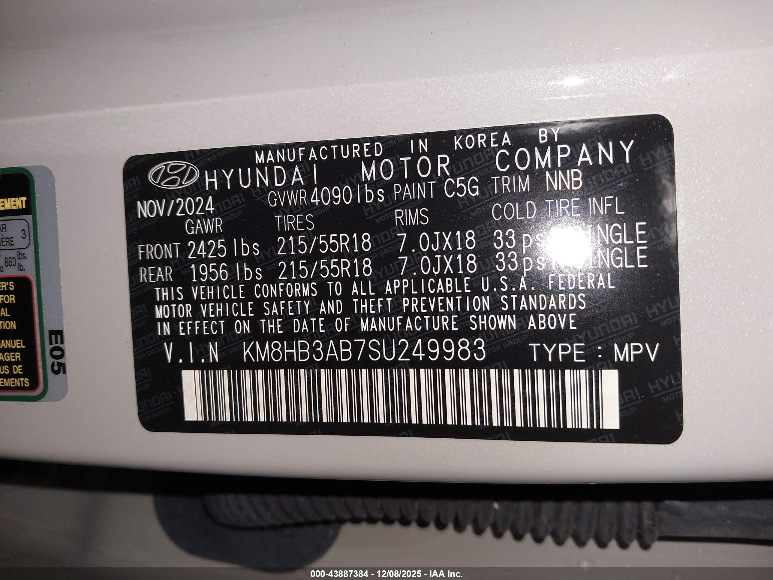 HYUNDAI KONA image 9
