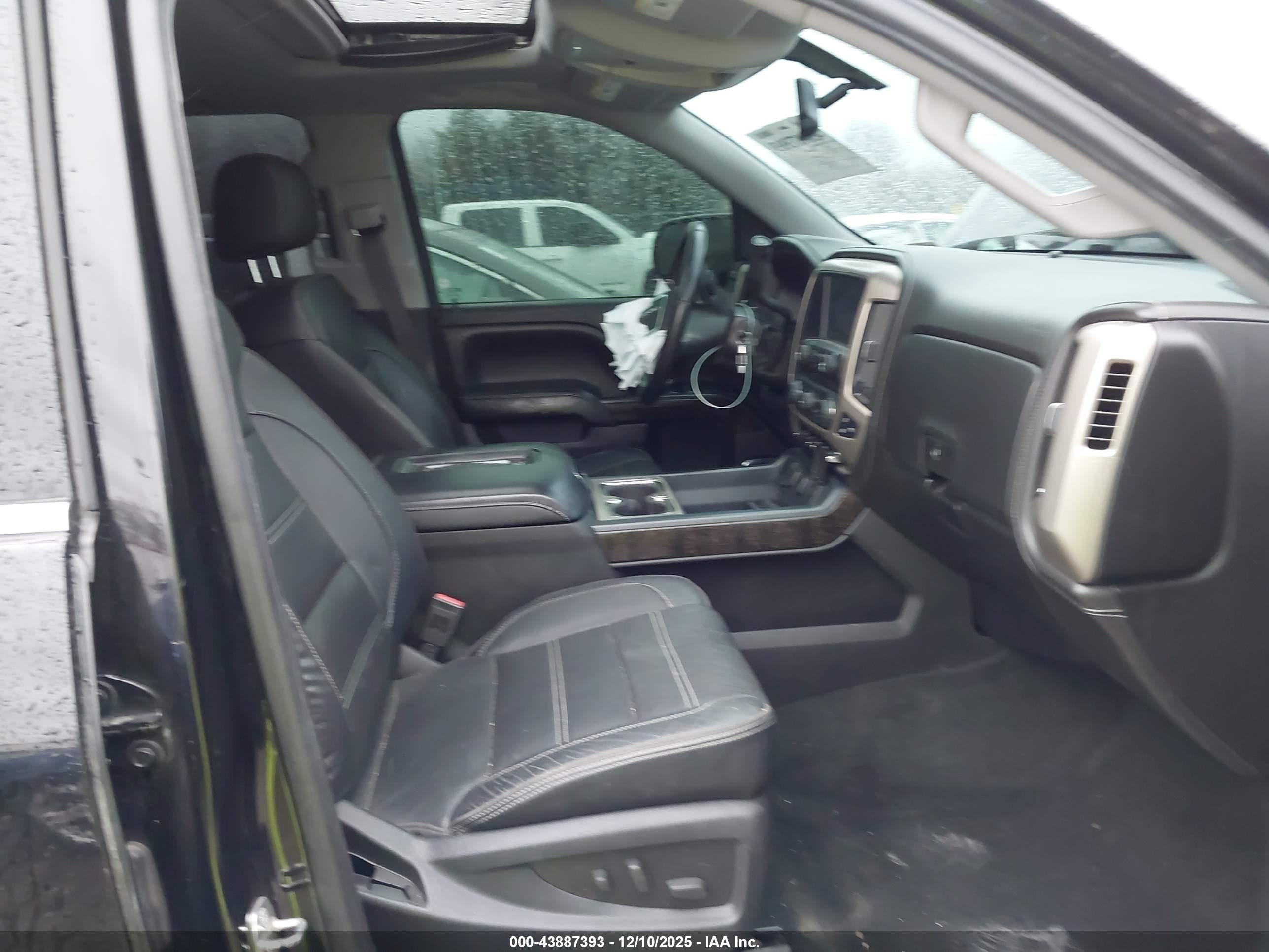 GMC SIERRA image 5