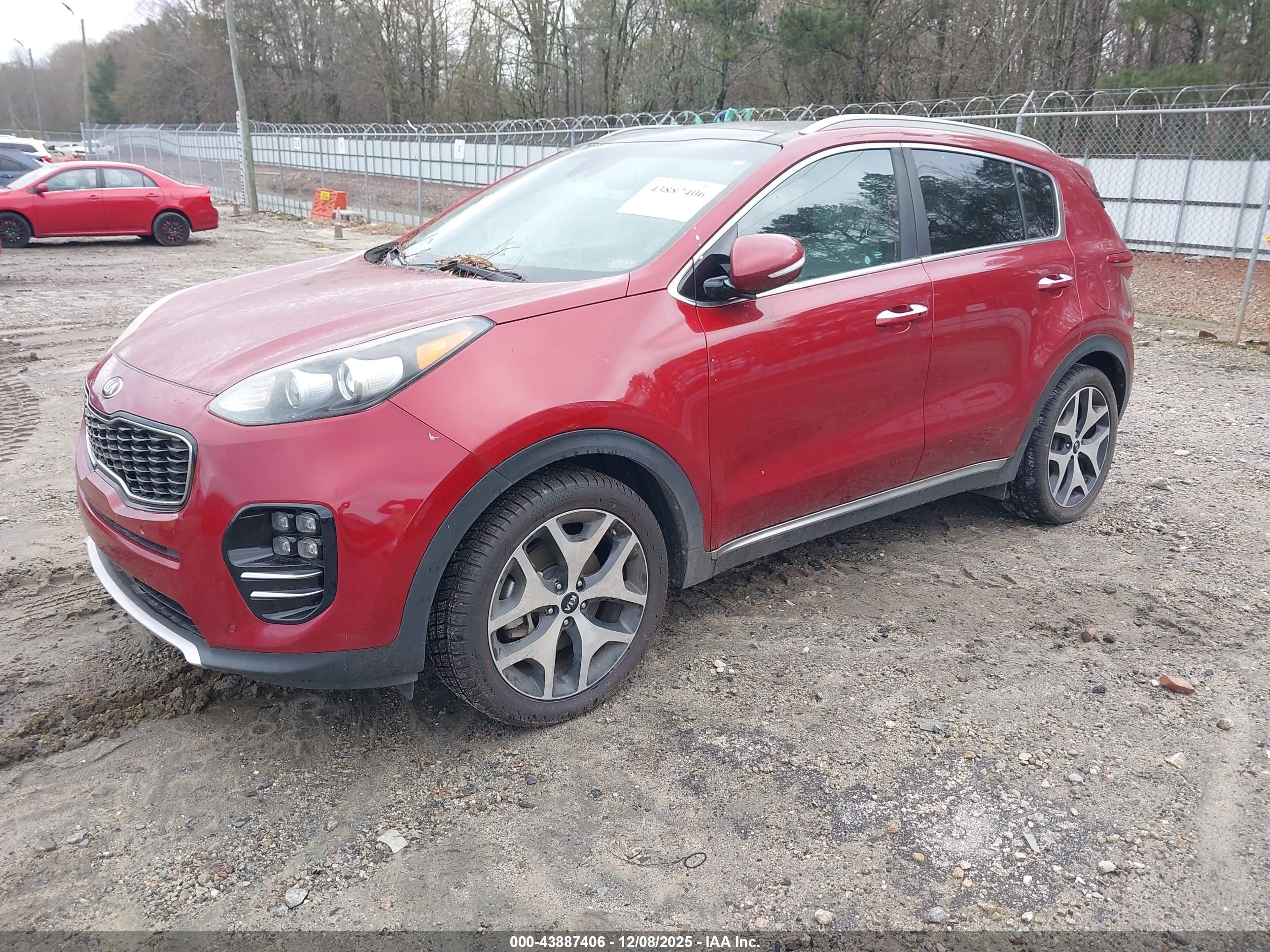 KIA SPORTAGE image 2