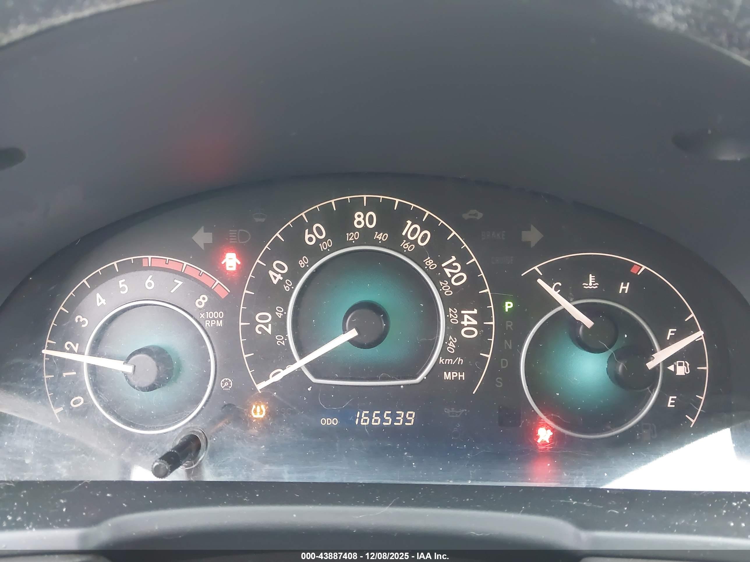 TOYOTA CAMRY image 7