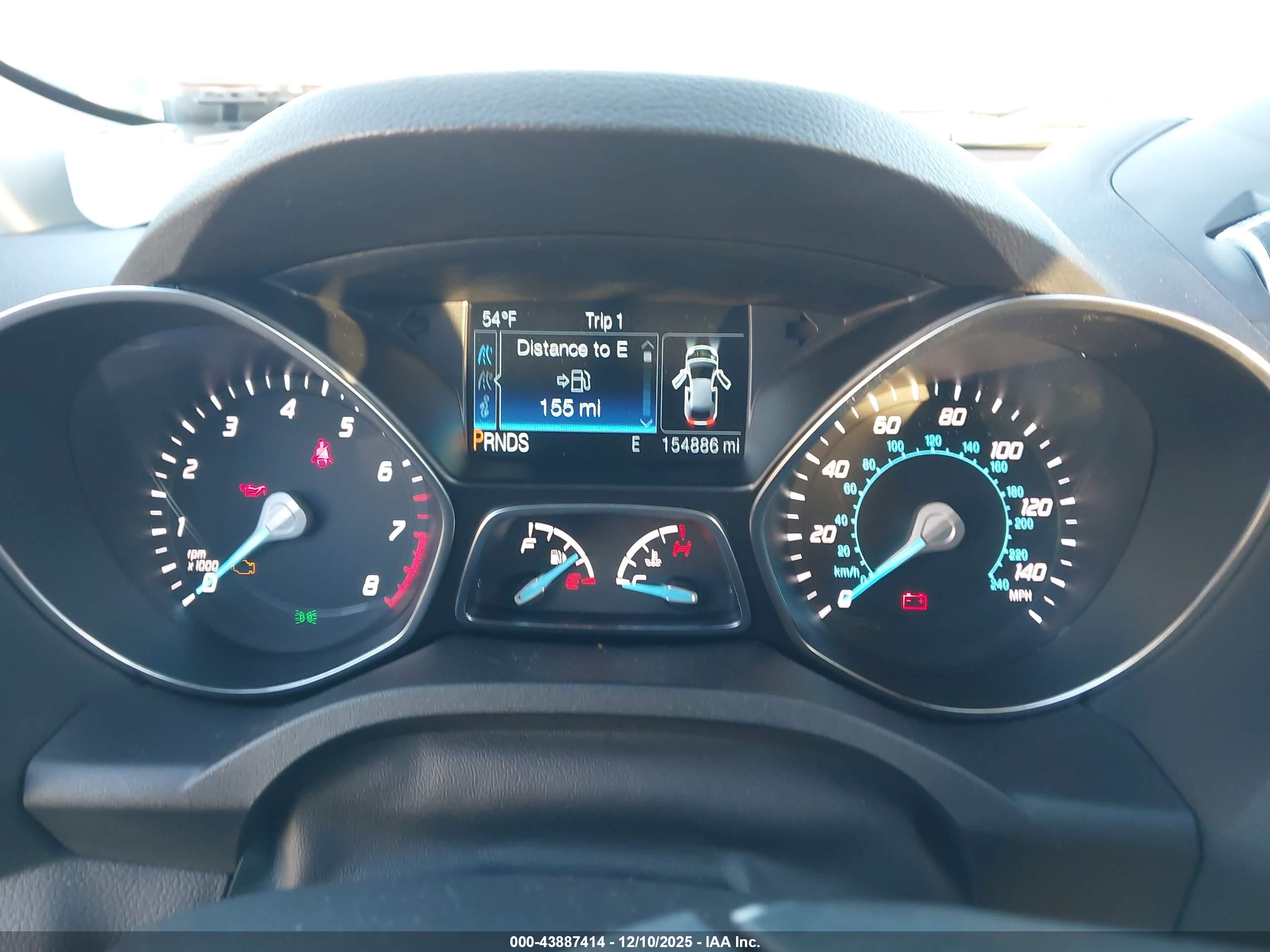 FORD ESCAPE image 7