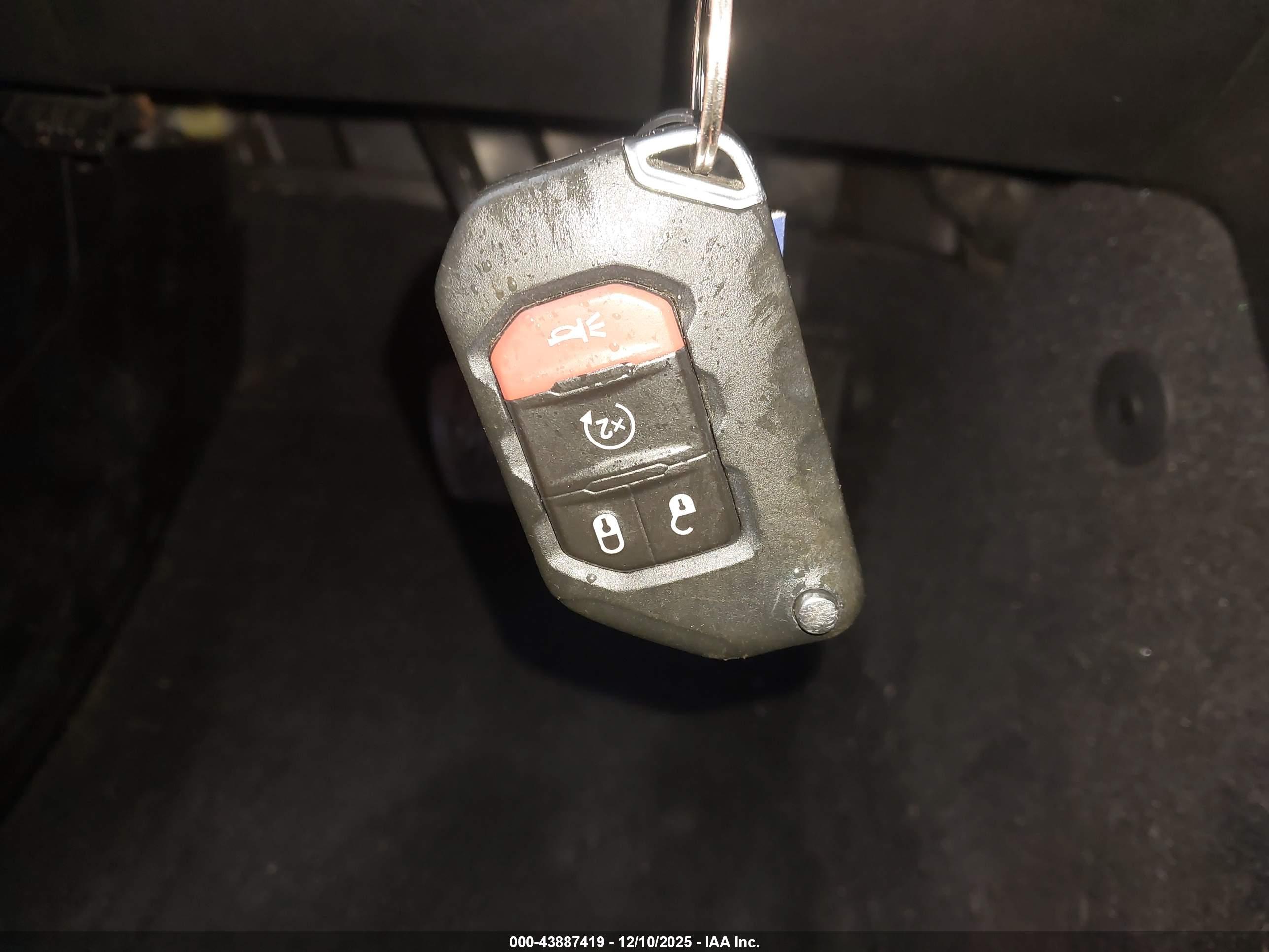 JEEP WRANGLER image 11